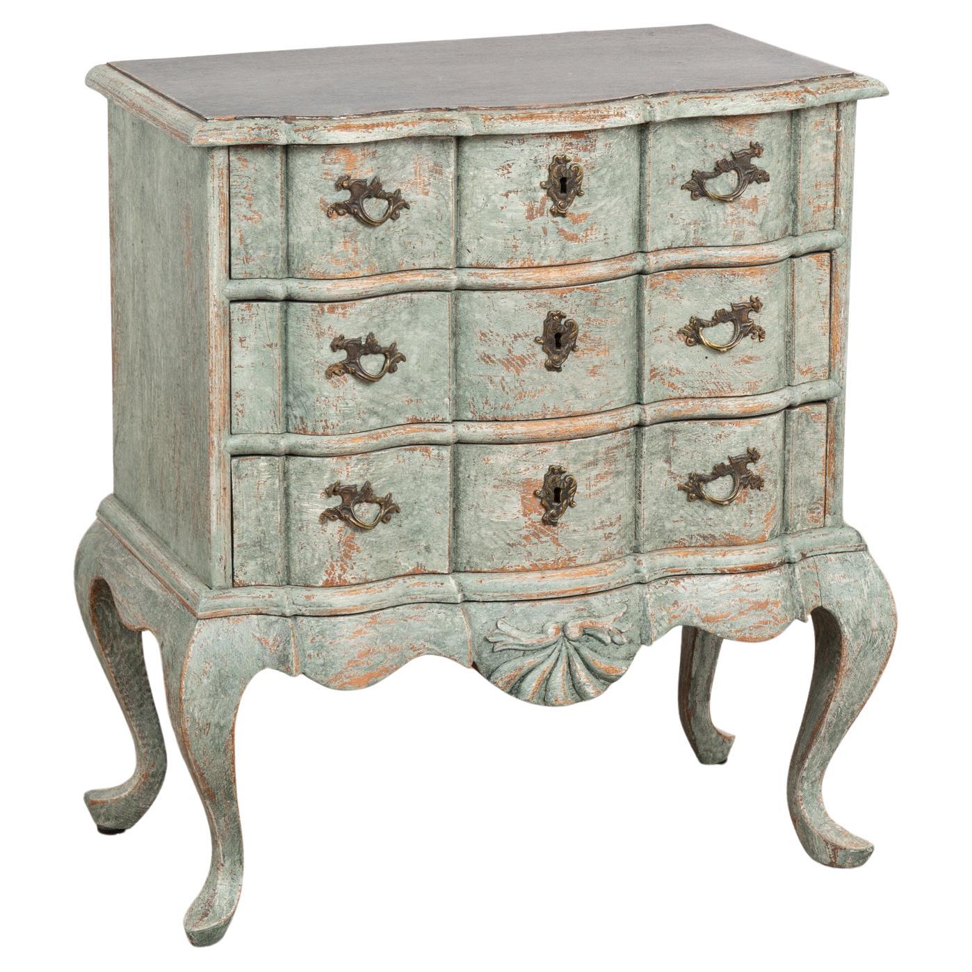 Small Oak Painted Rococo Chest of Three Drawers, Denmark circa 1800 For Sale