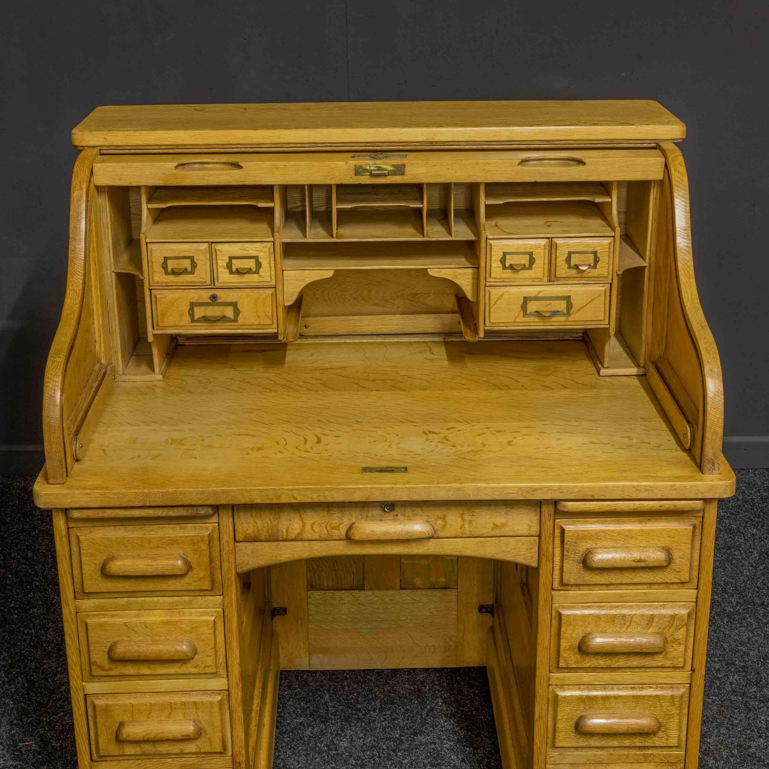 Small Oak Roll Top Desk For Sale 1