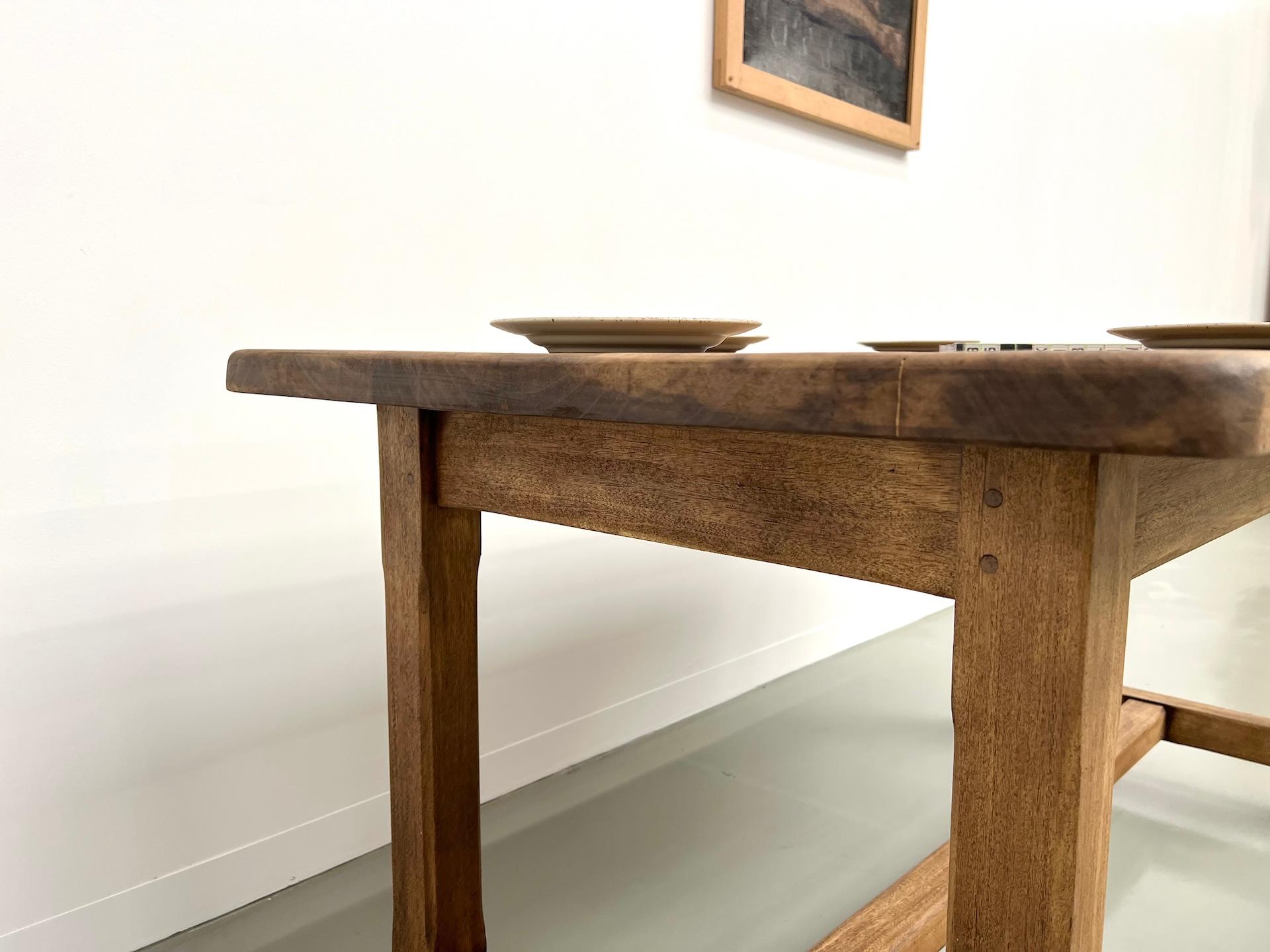 Petite table française ancienne de ferme avec pieds carrés, années 70 en vente 9