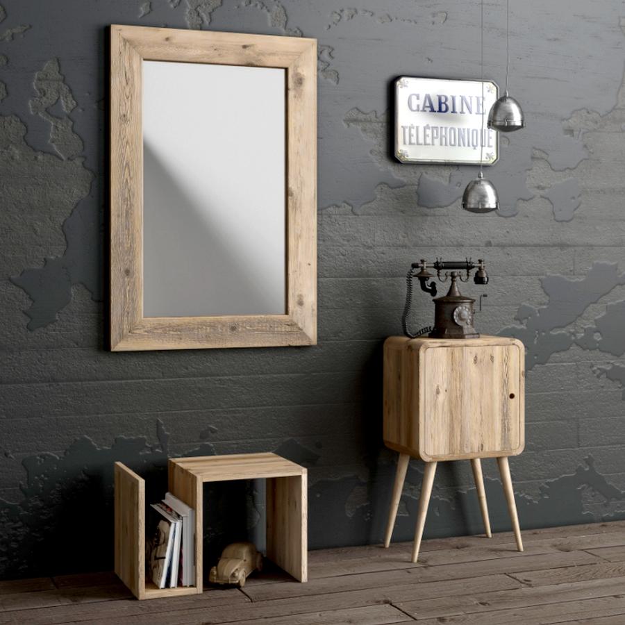 italien Petite table basse Old Fir avec porte-revues, fabriquée en Italie en vente
