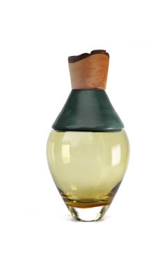 Kleines Indiengefäß mit Oliven- und Kupferpatina I, Pia Wüstenberg