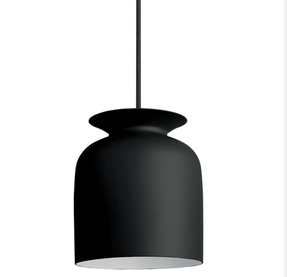 Small Oliver Schick 'Ronde' pendant in matte black for GUBI.

Designed by Oliver Schick, the Ronde pendant has an industrial yet modern look that is well-suited for both home decor and professional environments. Executed in spun aluminum with