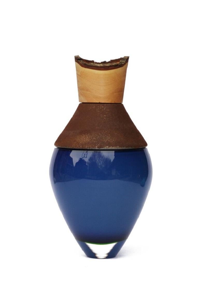 Piccolo vaso da India in blu opale e ottone patinato i, Pia Wüstenberg In condizioni Nuovo in vendita a Geneve, CH