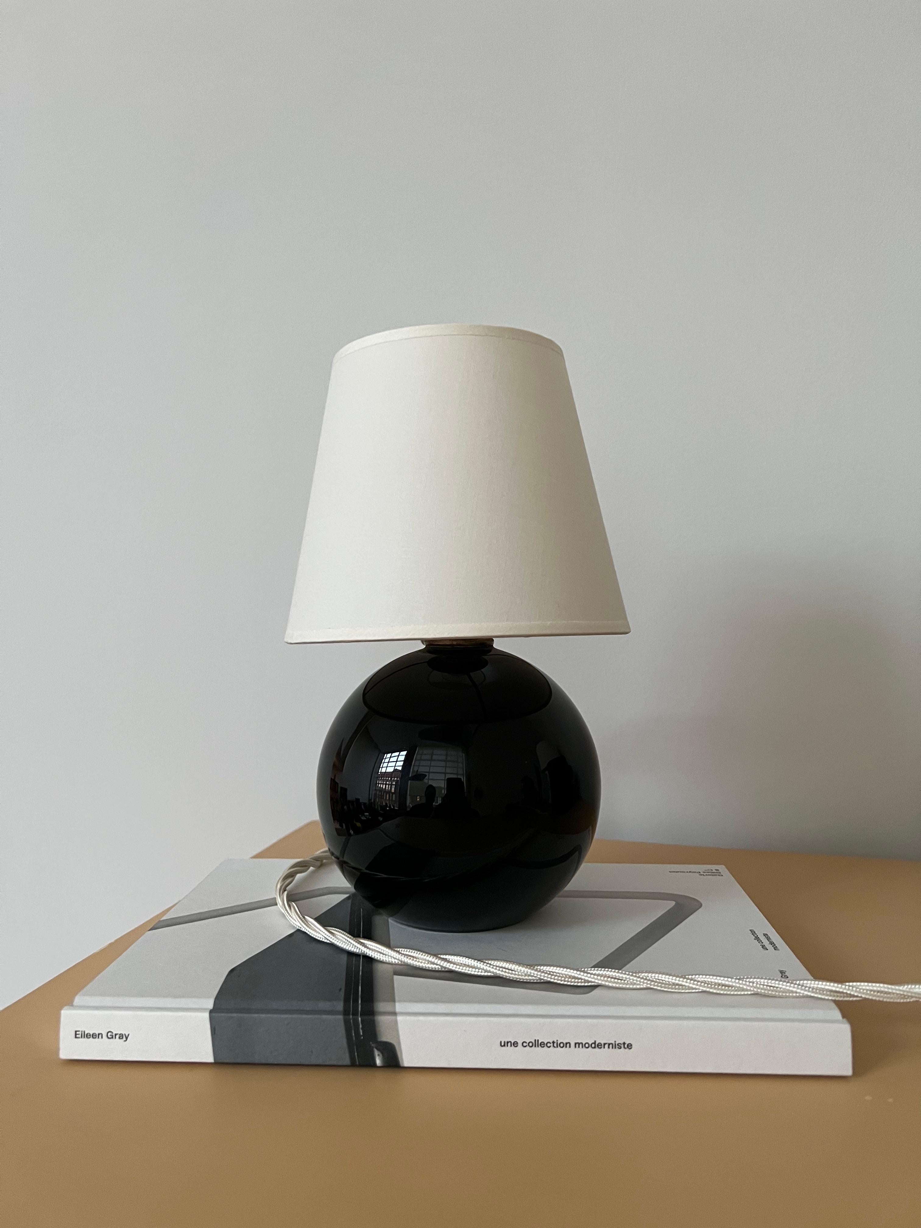 Mid-20th Century Small Opaline Art Deco Lamp in the Style of Jacques Adnet