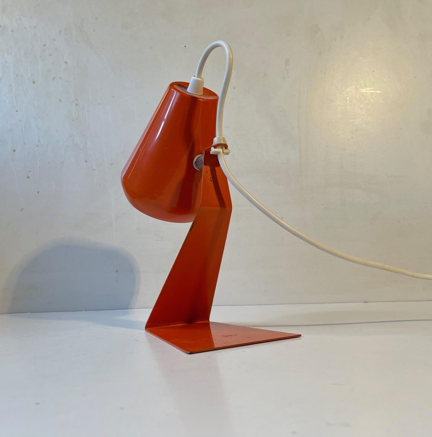 Small Orange Midcentury Table Lamp, Italian, 1960s For Sale 2