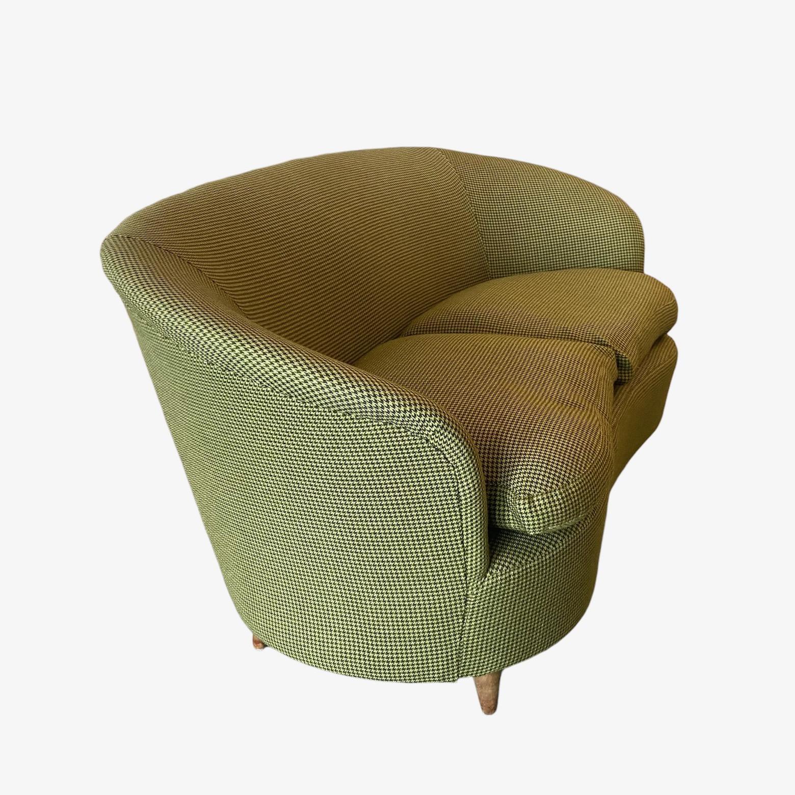 Wood small curved 1950's Italian 2 Seater Sofa attributed to Ico Parisi, green tweed For Sale