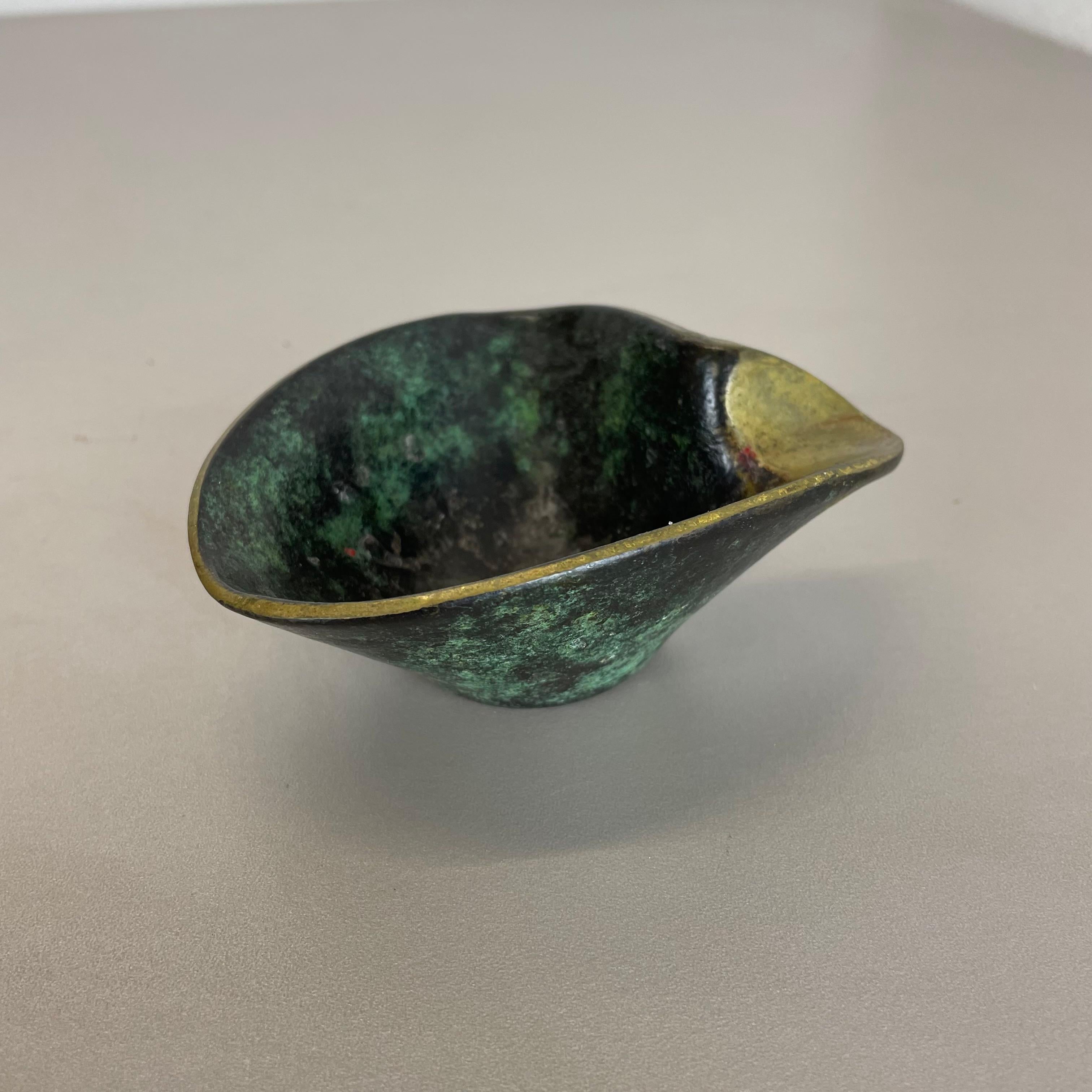 small organic form brass ashtray element by Carl Auböck, Austria, 1950s For Sale 6