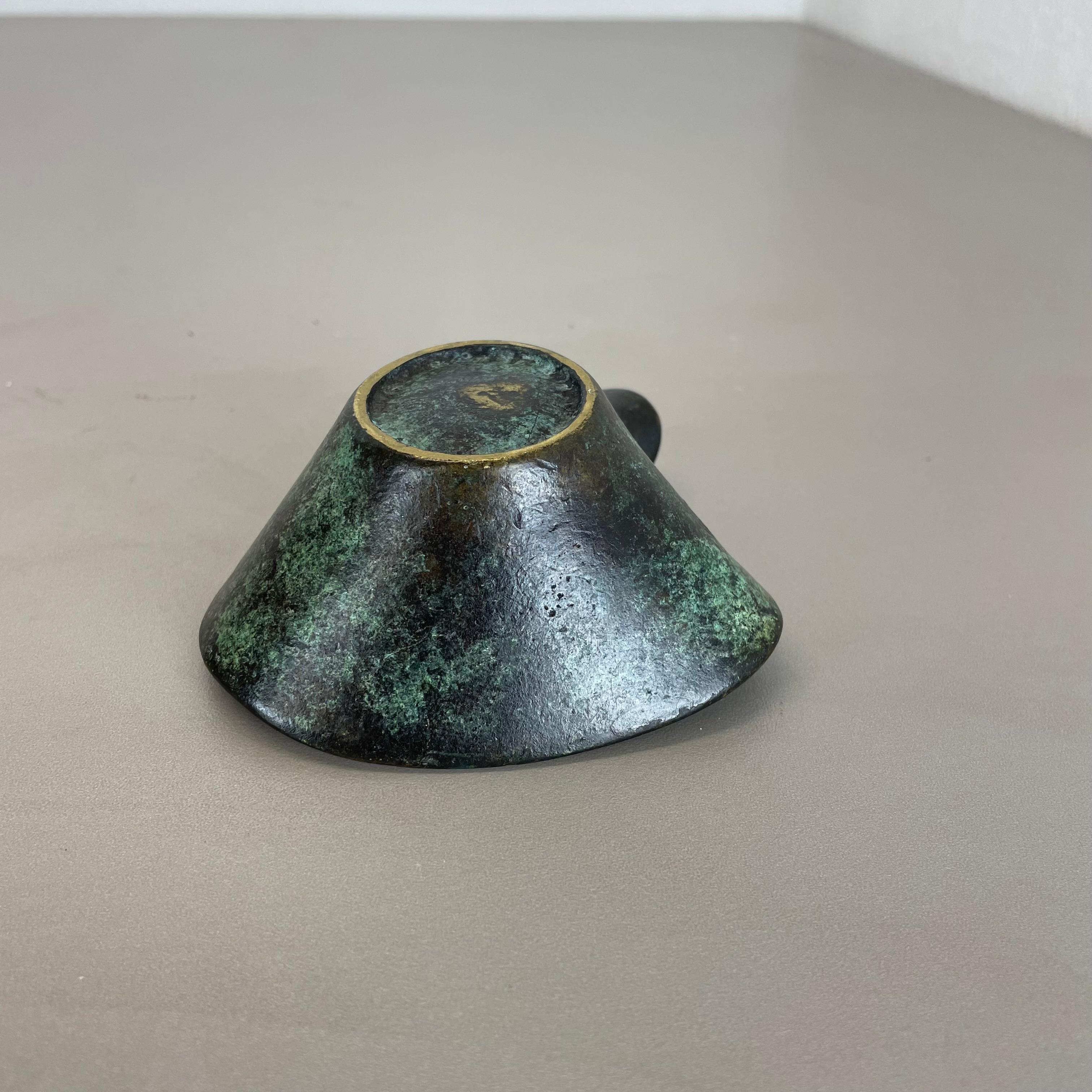 small organic form brass ashtray element by Carl Auböck, Austria, 1950s For Sale 13