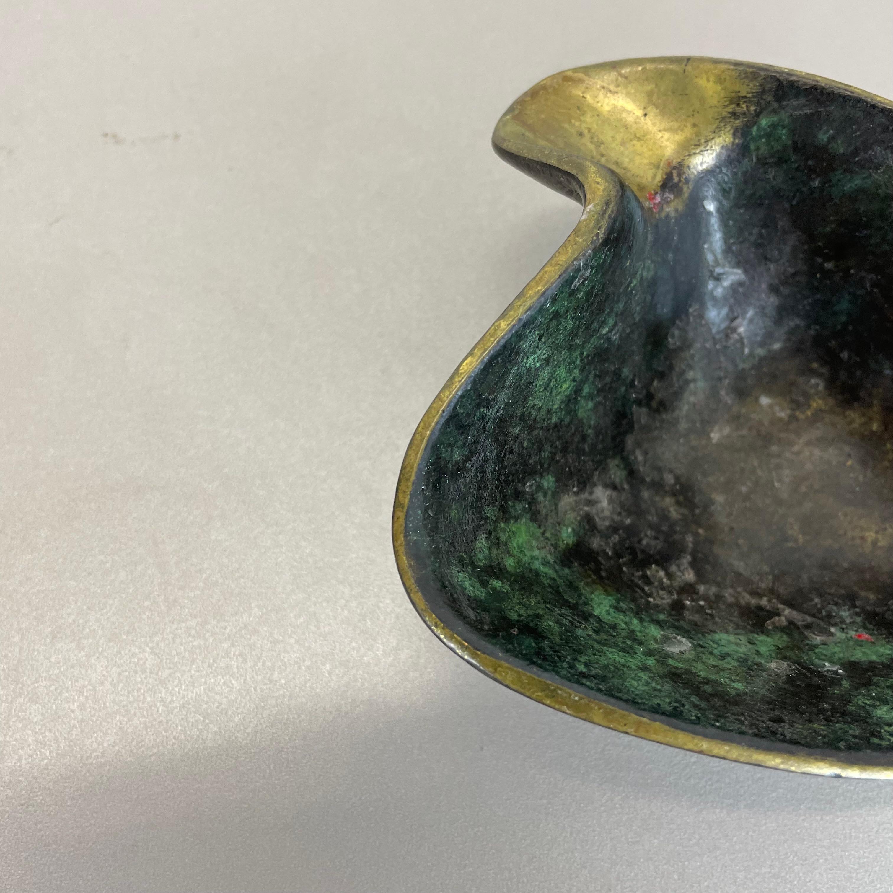 Brass small organic form brass ashtray element by Carl Auböck, Austria, 1950s For Sale