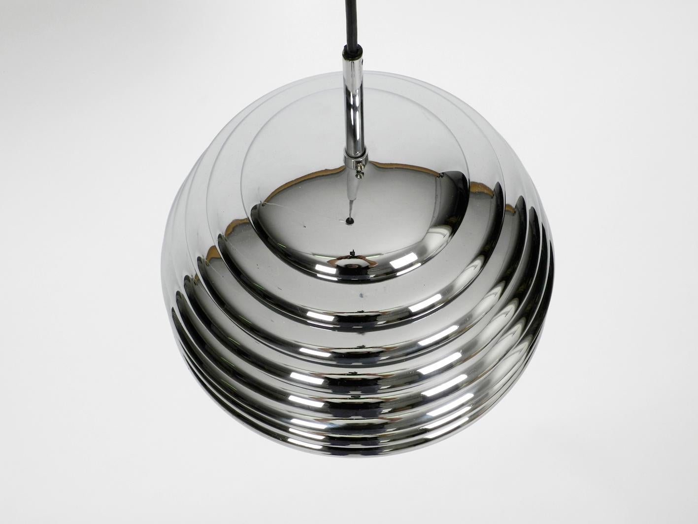 Small Original Saturno Chrome Metal Pendant Lamp by Kazuo Motozawa for Staff In Good Condition In München, DE