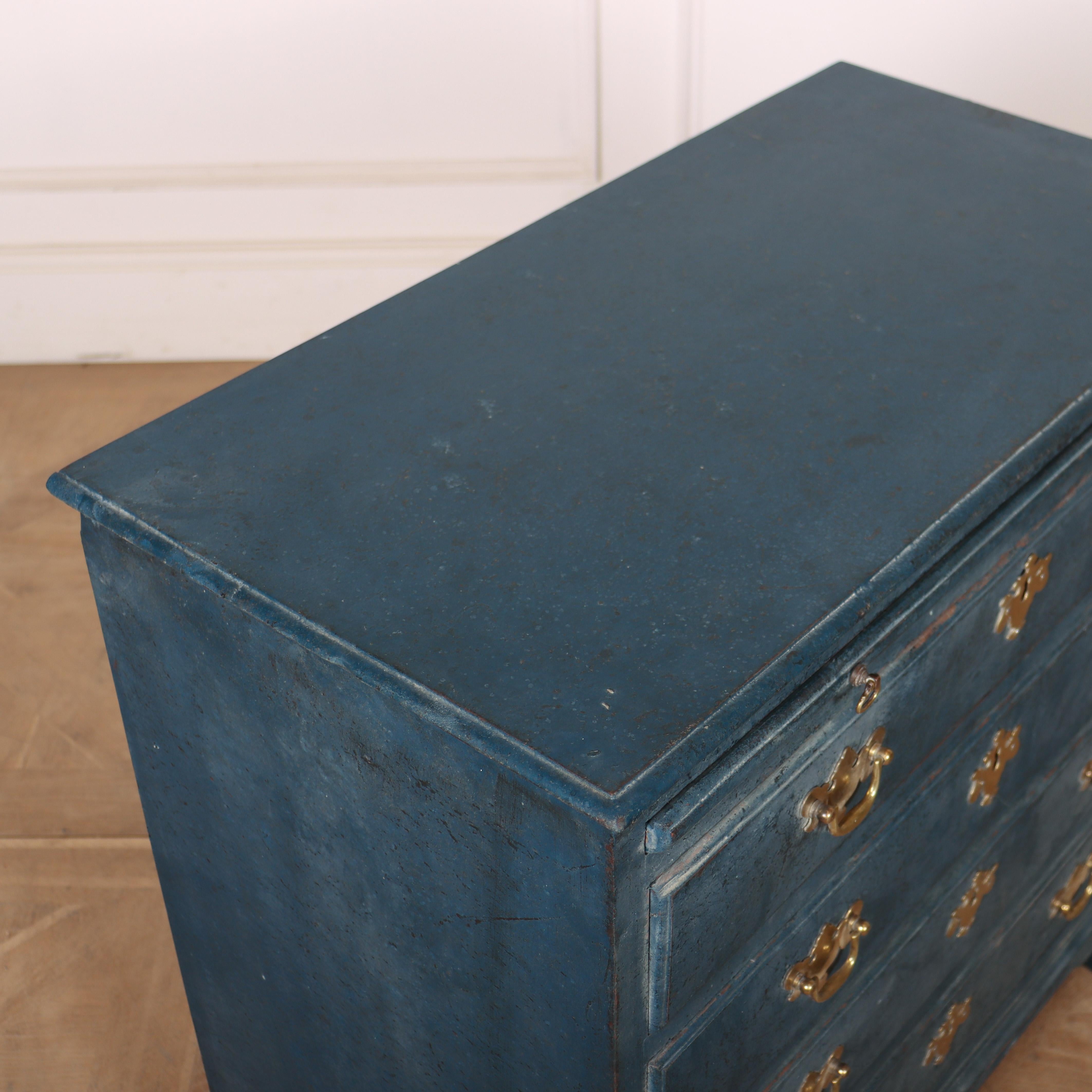 Small Painted Bachelors Chest 5