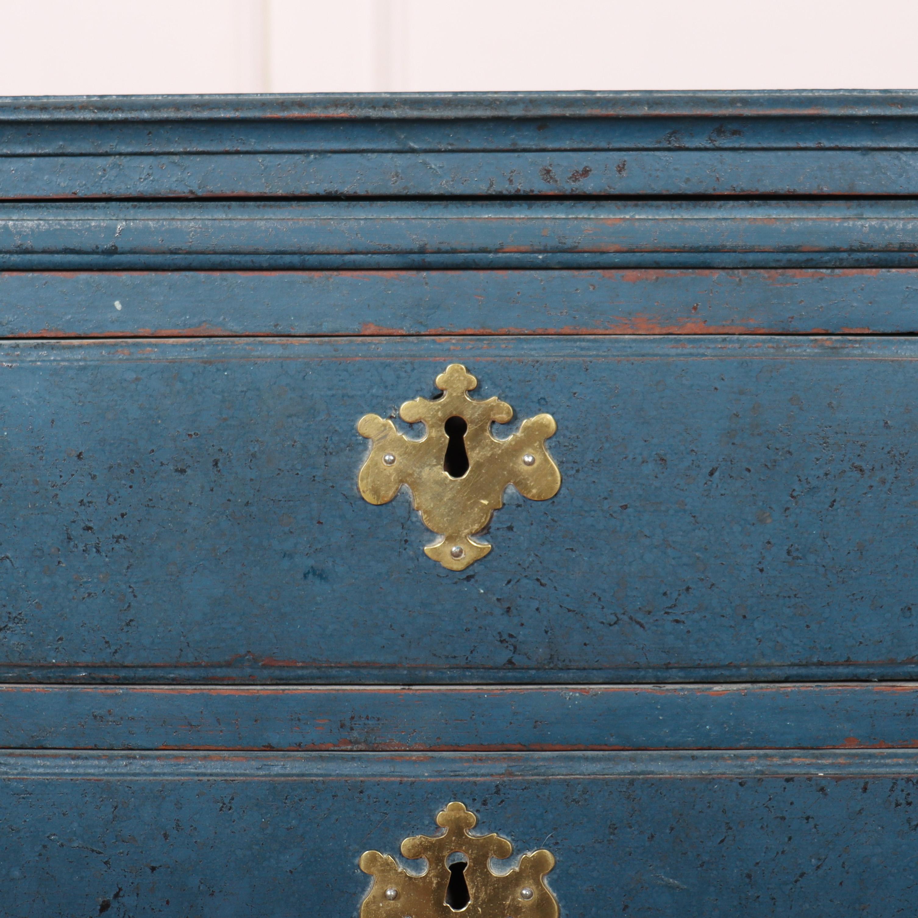 Small Painted Bachelors Chest 1