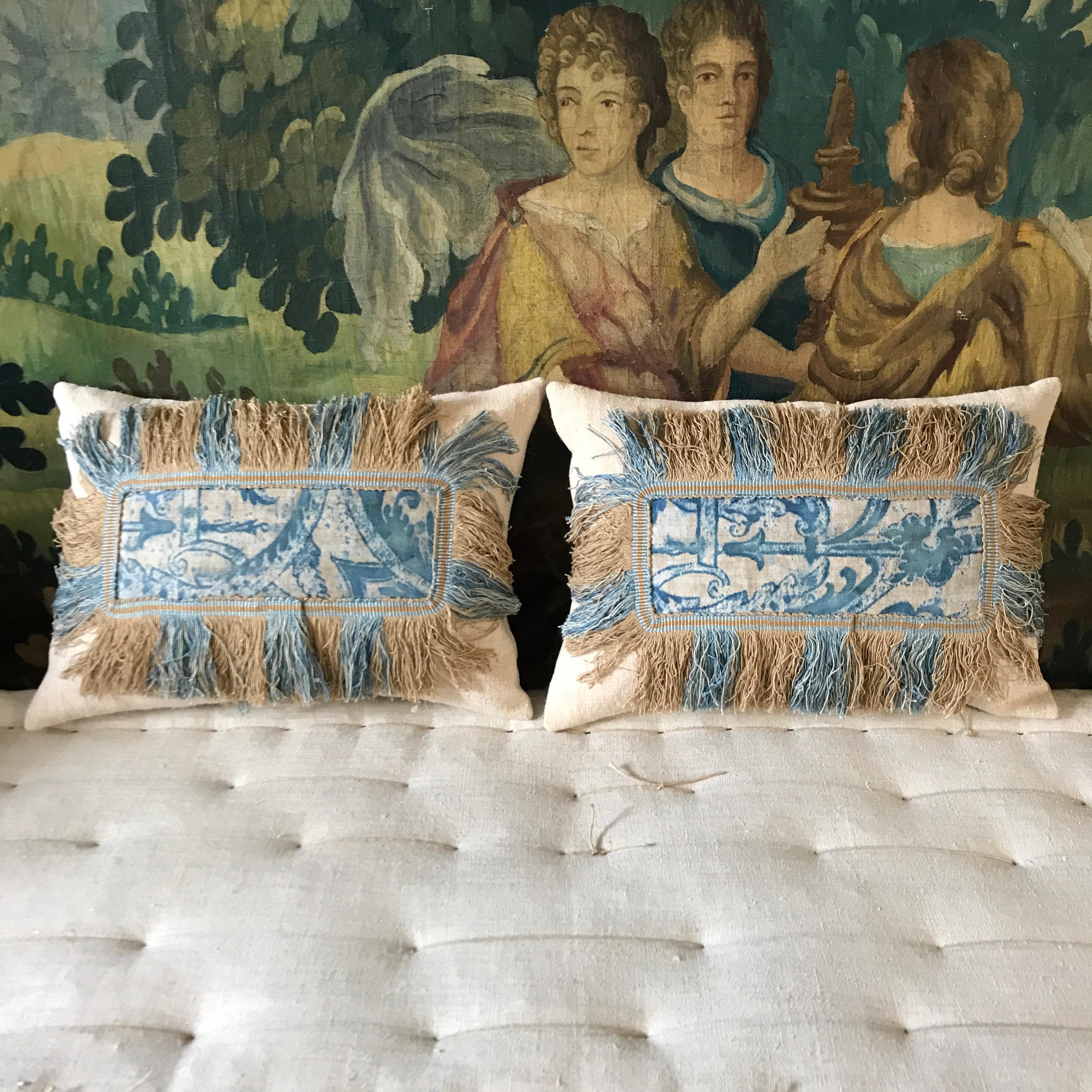 Italian Small pair Fortuny Cushions For Sale