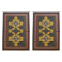 Geometrischer Seiden-Kelim-Teppich Kilims, handgefertigt, flachgelb, aus Seide, Paar