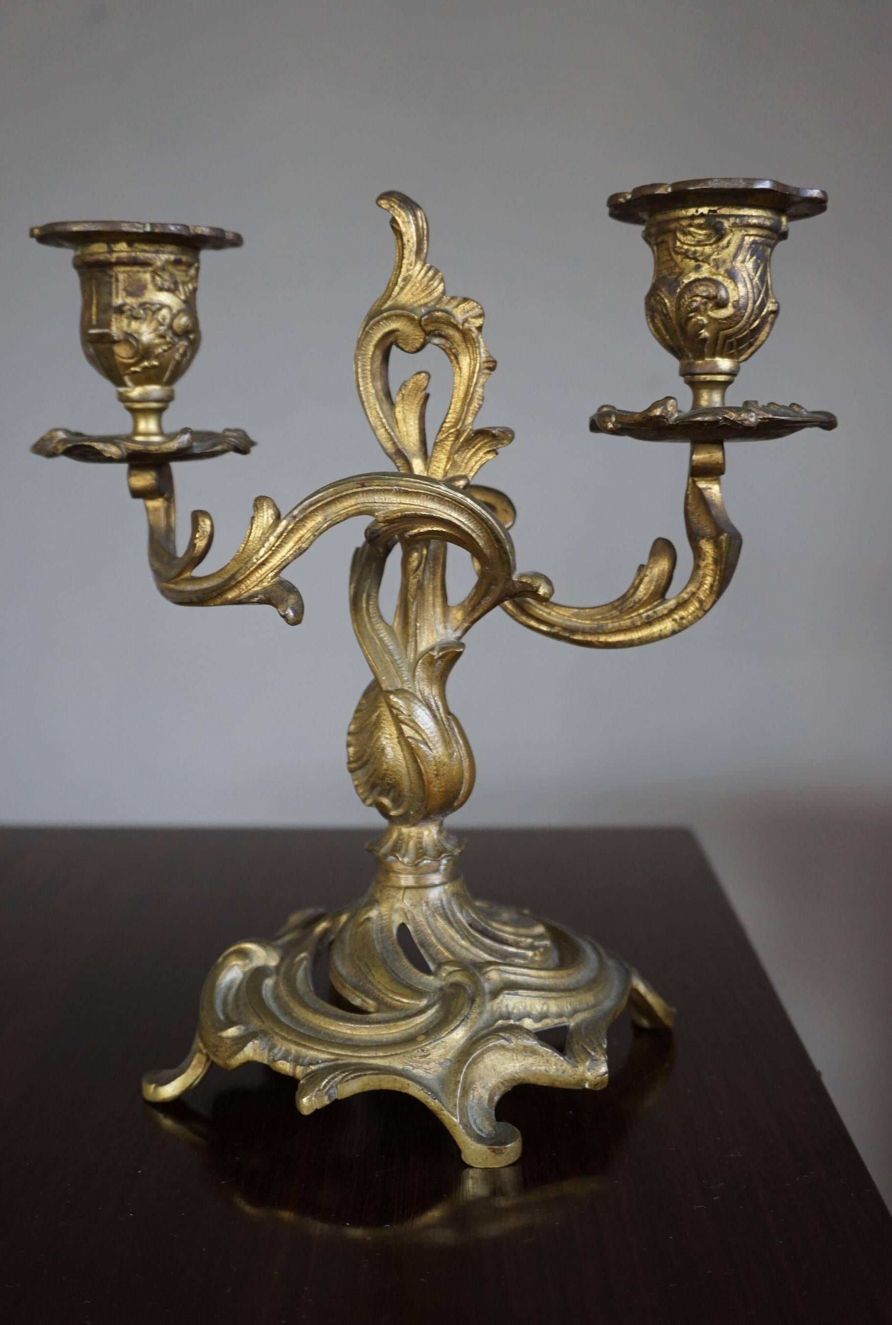 Small Pair of Early 20th Century Gilt Bronze French Candelabras / Candleholders In Good Condition In Lisse, NL