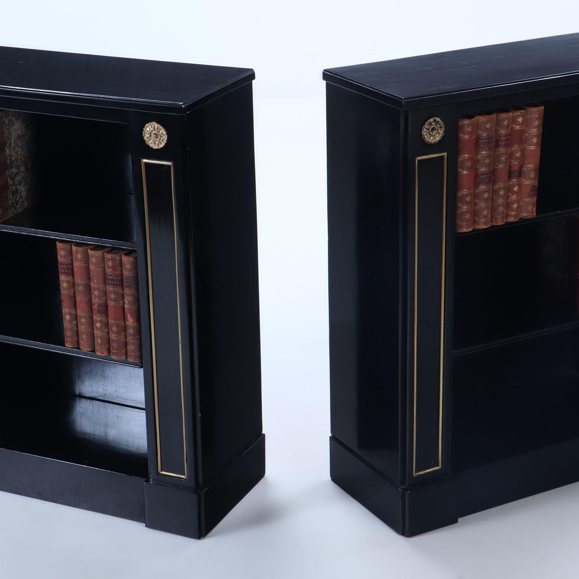Small pair of ebonized open bookcases having bronze circa 1940. For Sale 1