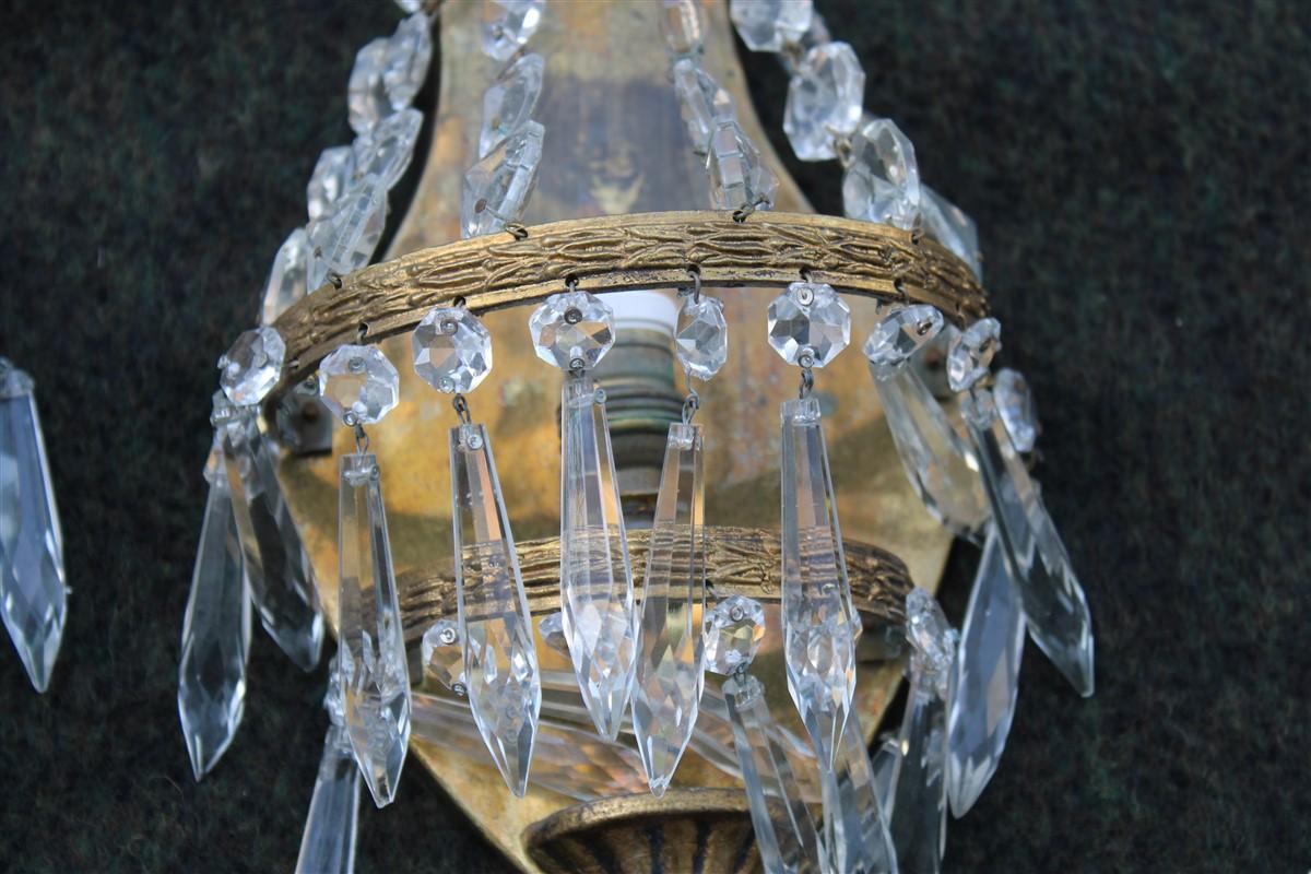 Small Pair of French Wall Lamps in Machined Brass and 1950s Crystals Baroque In Good Condition For Sale In Palermo, Sicily