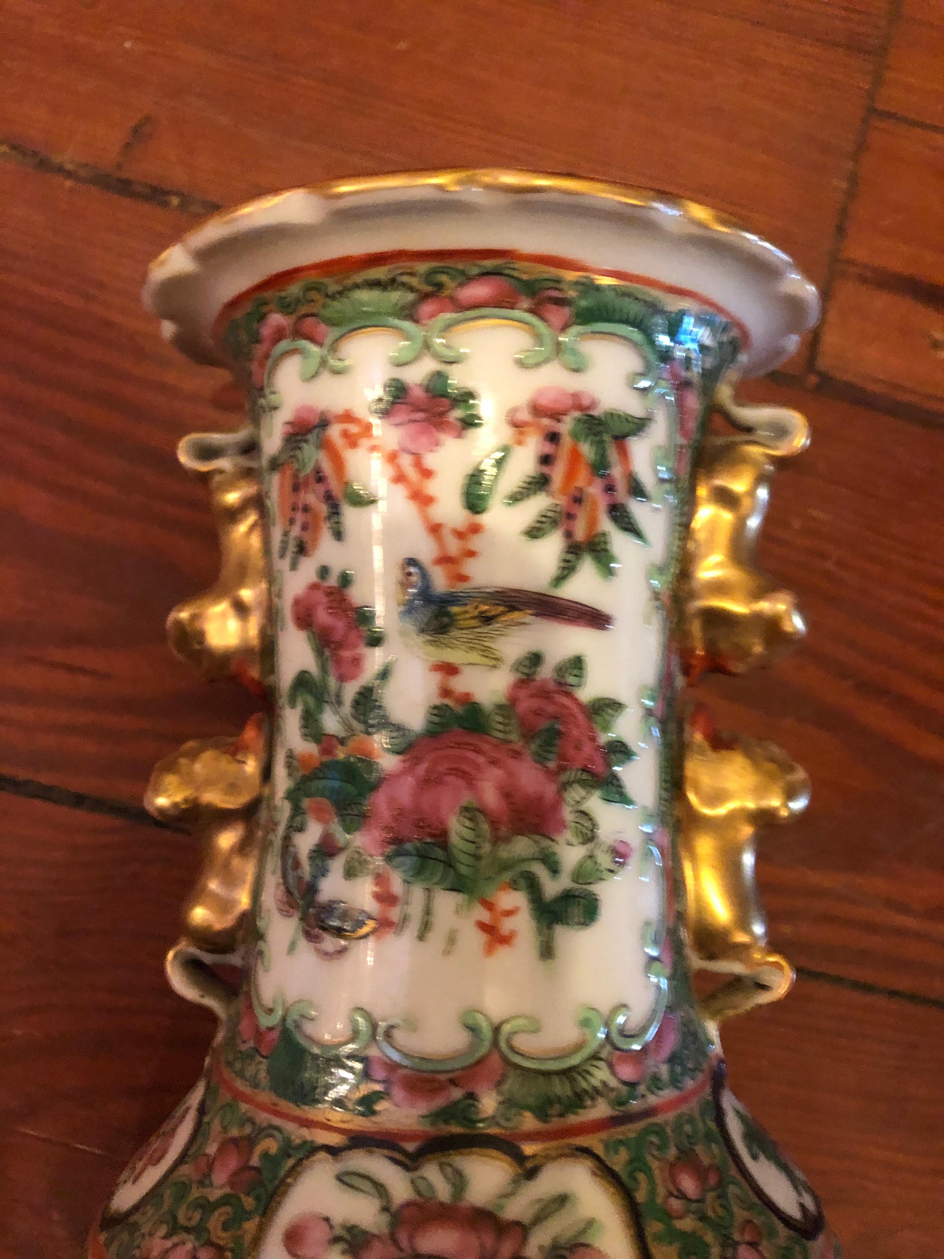 20th Century Small Pair of Rose Medallion Vase For Sale