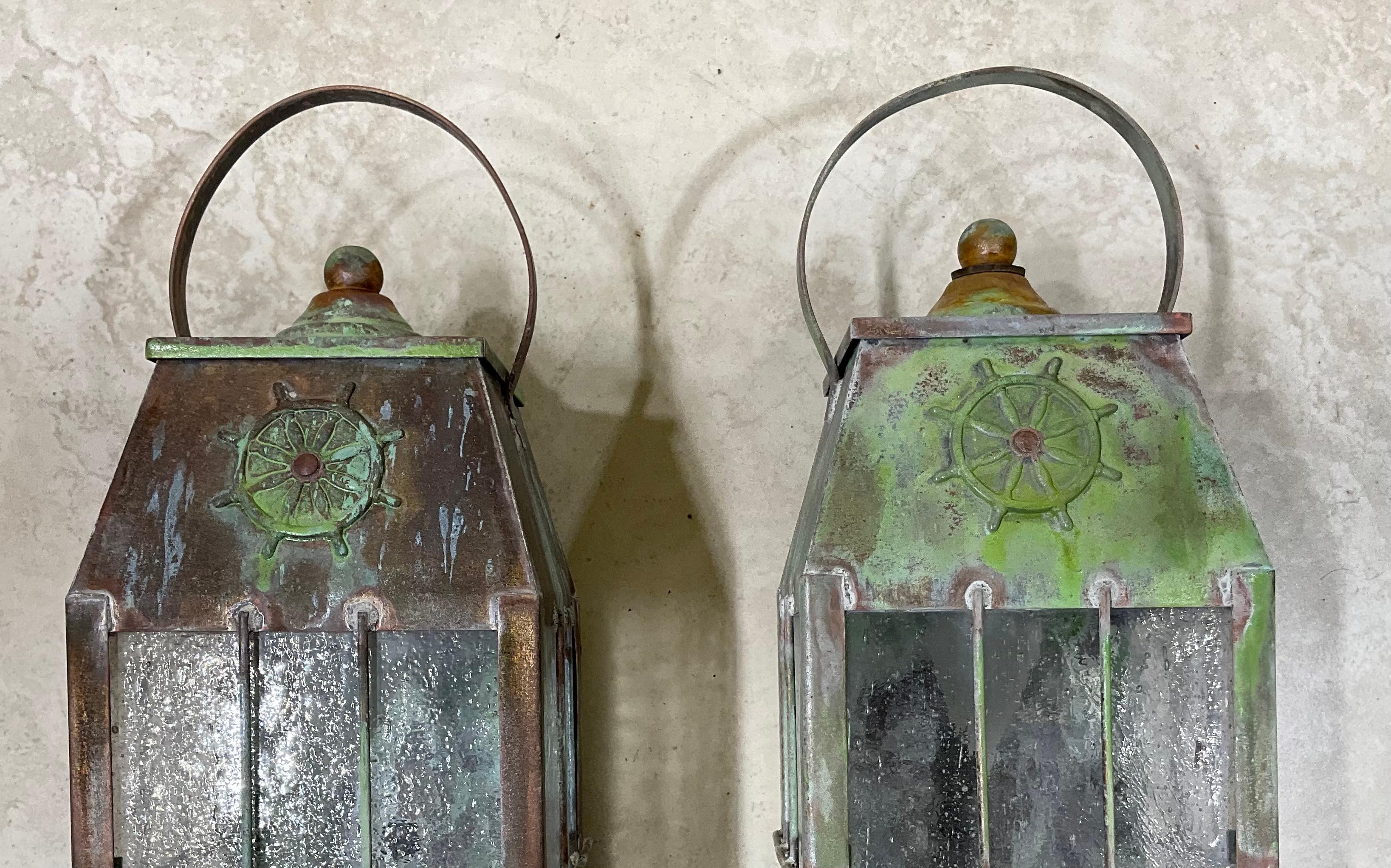 Small Pair of Vintage Handcrafted Wall-Mounted Brass Lantern 1