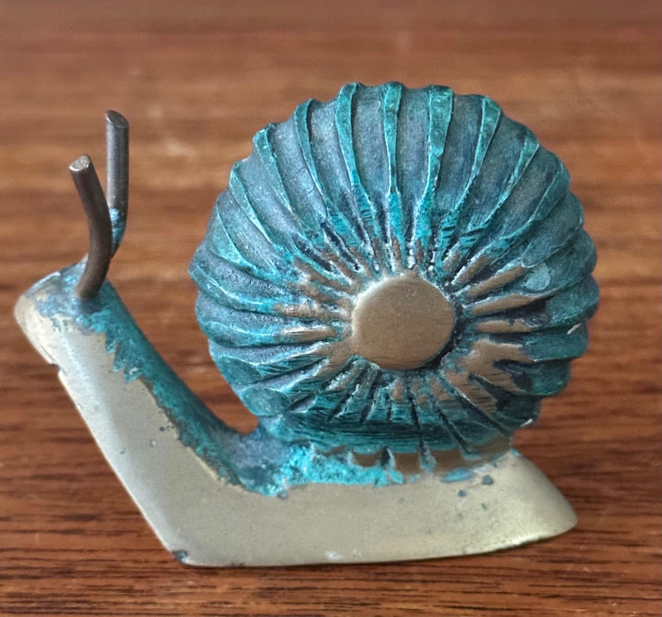 Patinierte Verdigris-Bronze-Schneckenskulptur / Briefbeschwerer, Schneckenskulptur im Angebot 1