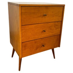 Small Paul McCobb Planner Group three drawer chest of drawers in   tobacco maple finish