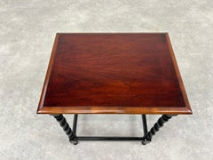 Small pedestal/plant stand