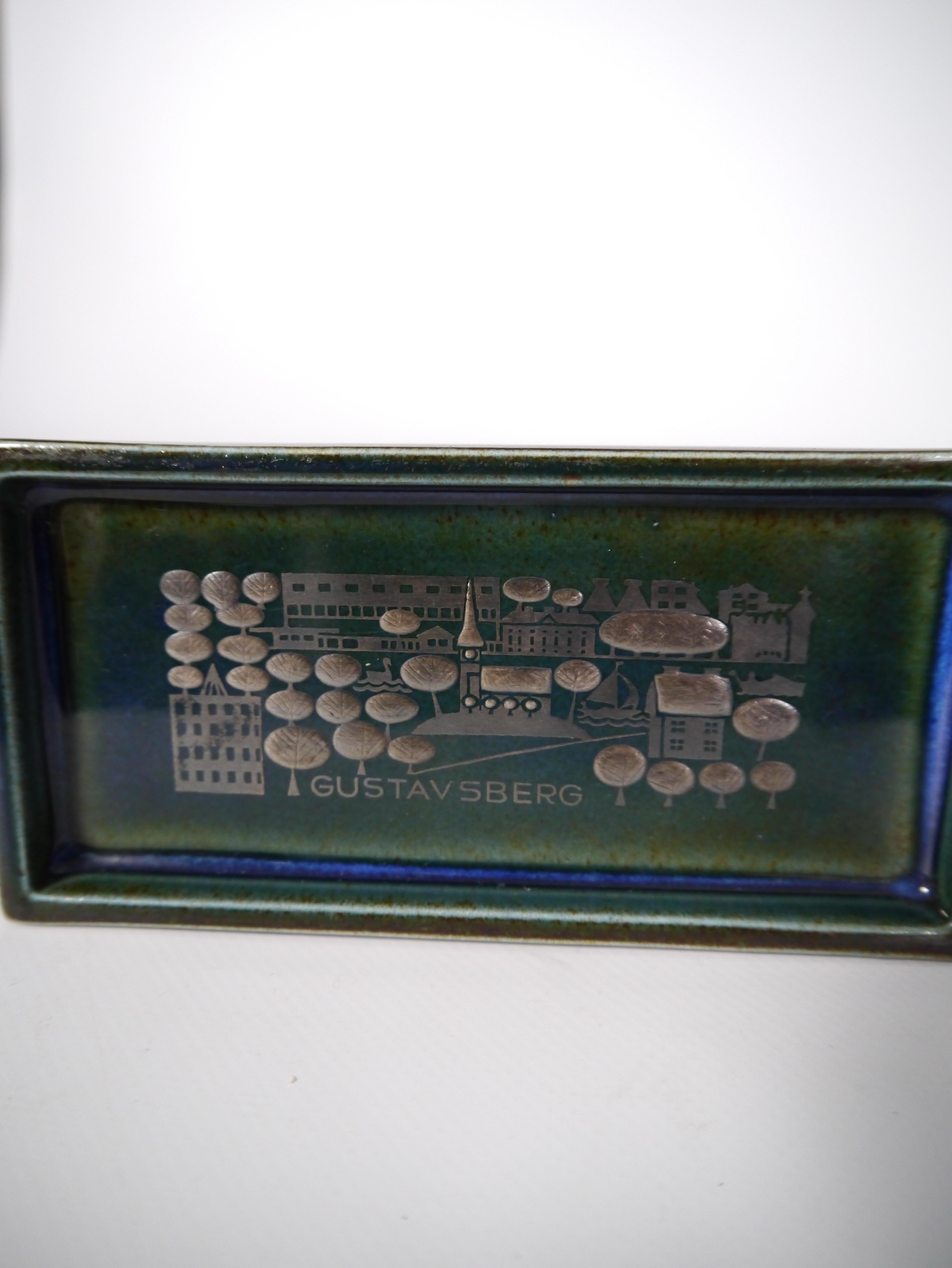 Céramique Petit plumier avec motif en argent par Sven Johnson pour Gustavsberg, Suède années 1950 en vente
