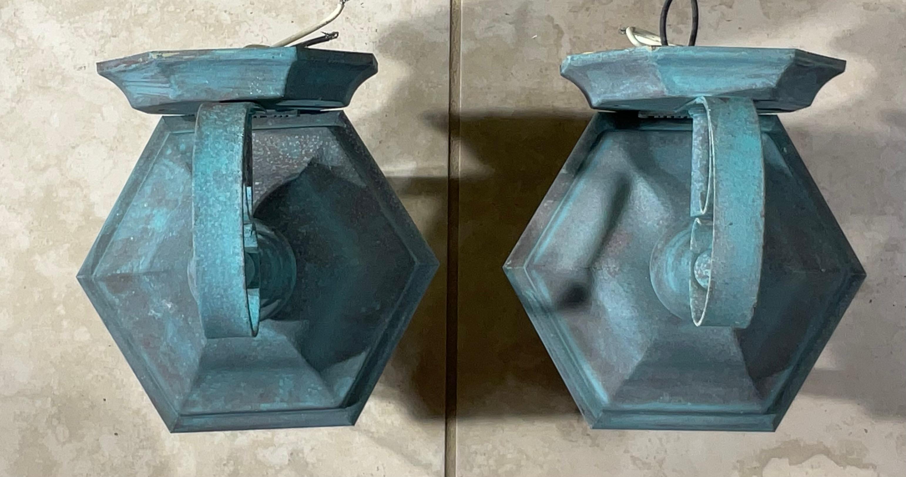 Small /Petit  Funky Pair of vintage Solid Brass Lanterns - 11” High x 6”W x 5”D For Sale 4