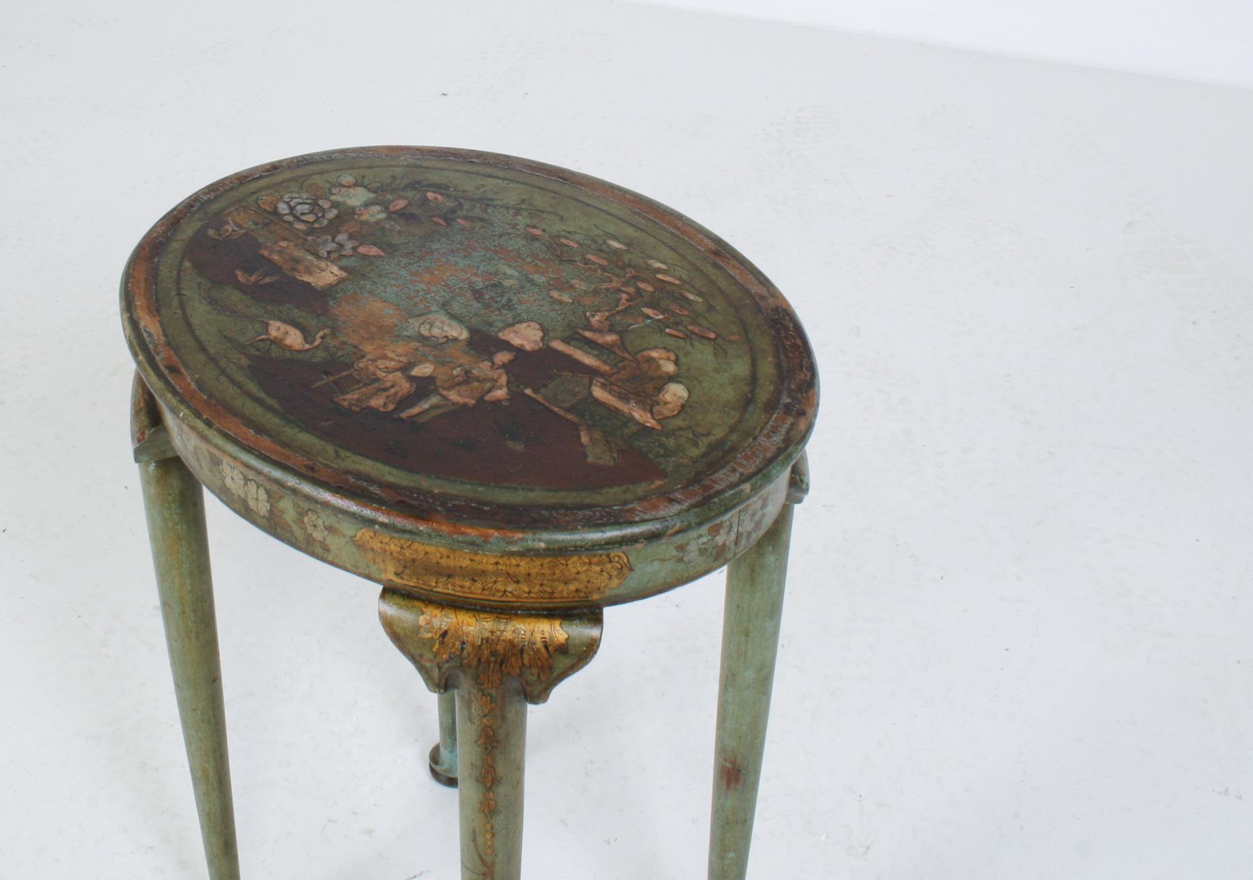 Small Petite Elegant Antique Green and Gilt Chinoiserie Occasional Side Table 5