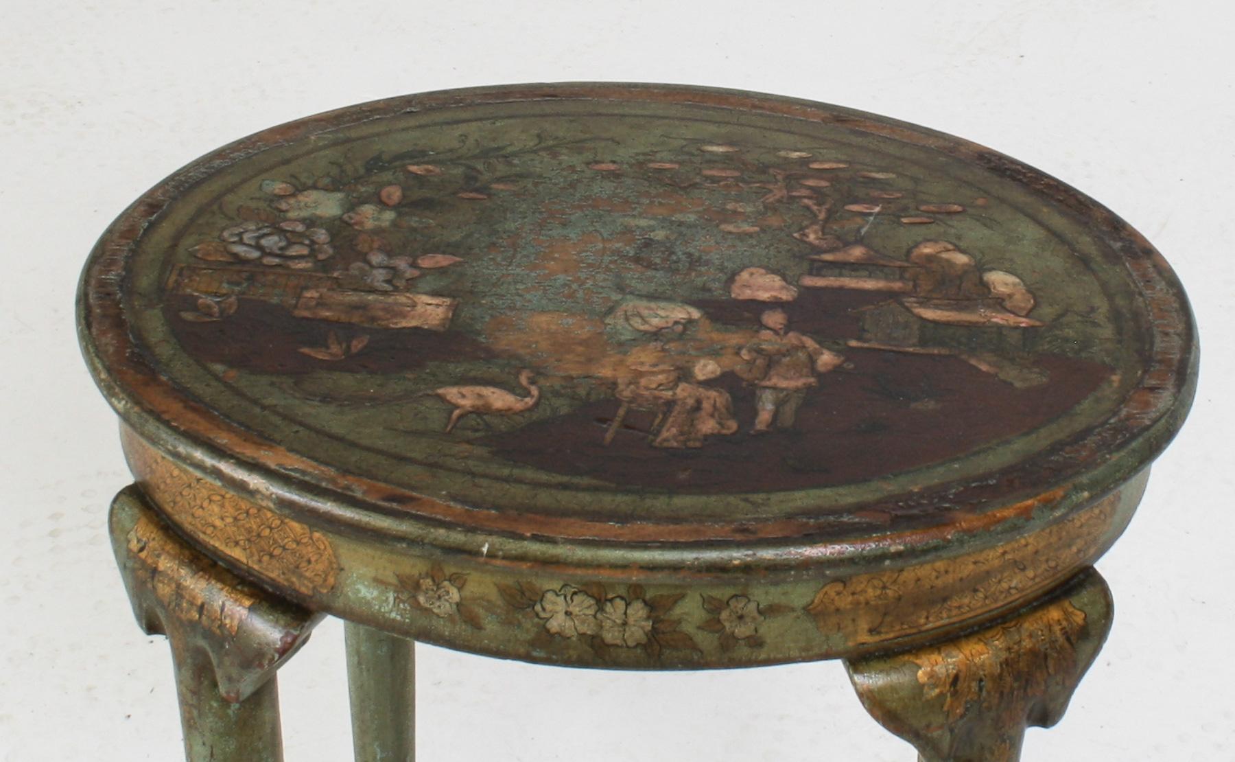 Small Petite Elegant Antique Green and Gilt Chinoiserie Occasional Side Table 7