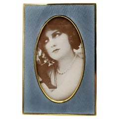 Petit cadre rectangulaire pour portrait ovale Salimbeni