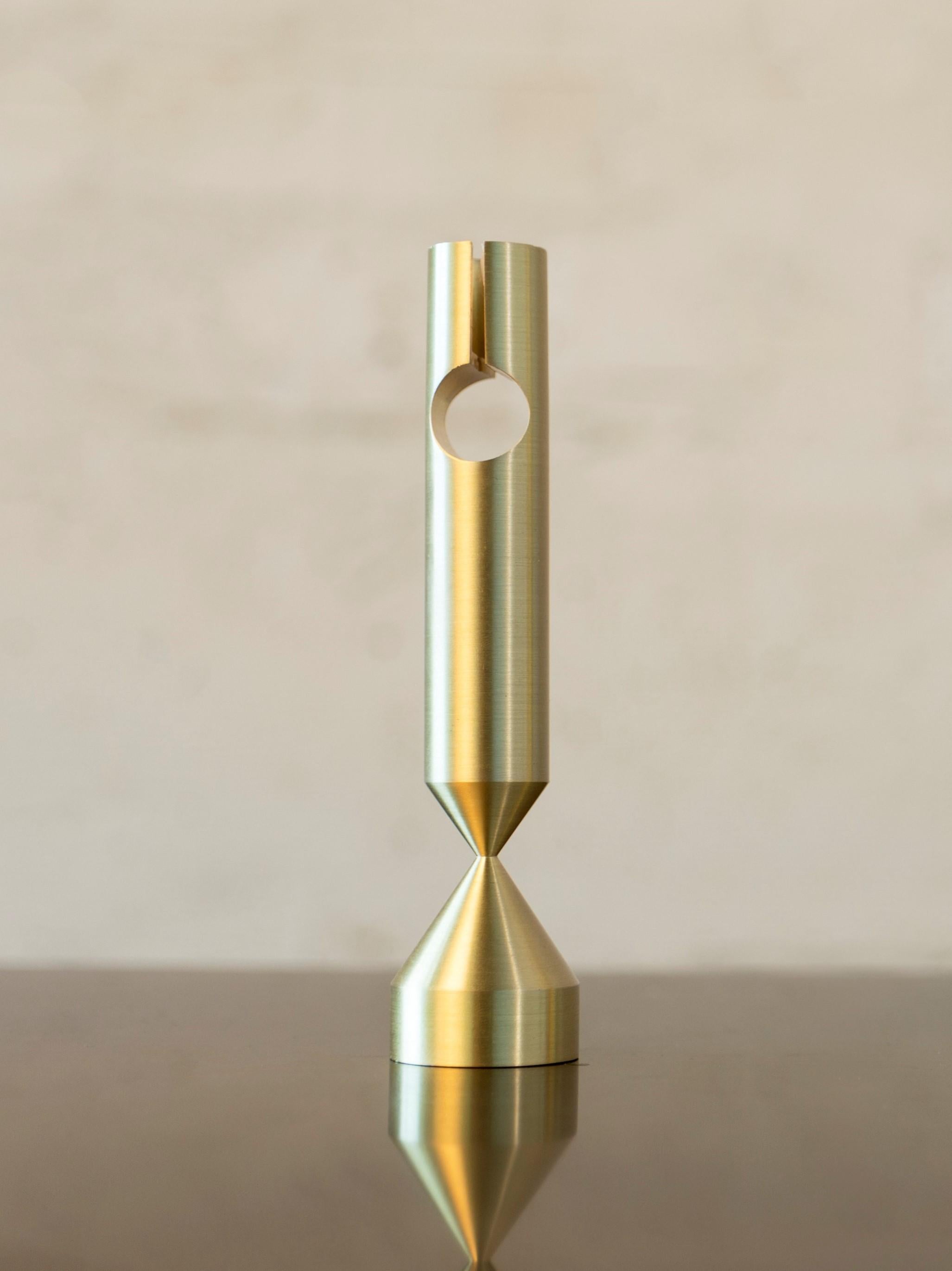 Small Pillar brass candlestick by Gentner Design
Dimensions: D 3.8 x H 13.8 cm
Materials: brush raw brass
Available in brush raw brass and darkened brass.
Available in small, medium and large.

Gentner Design
Rooted in a language of sculpture,