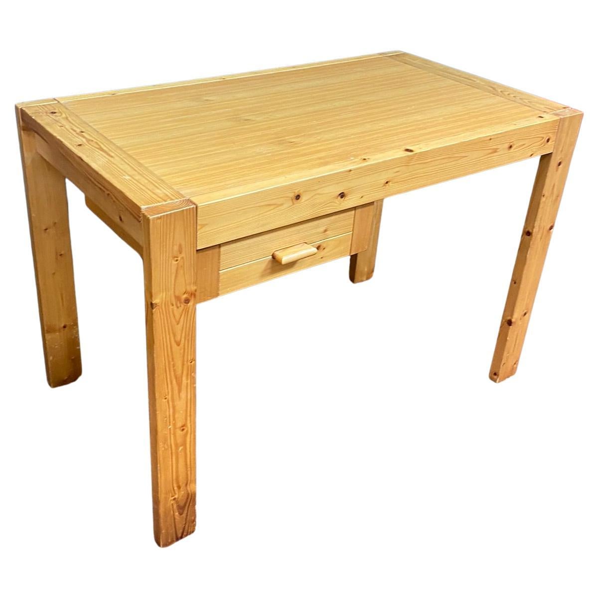Small Pine Desk Table in the "Les Arcs" Style, Charlotte Perriand, circa 1950 For Sale