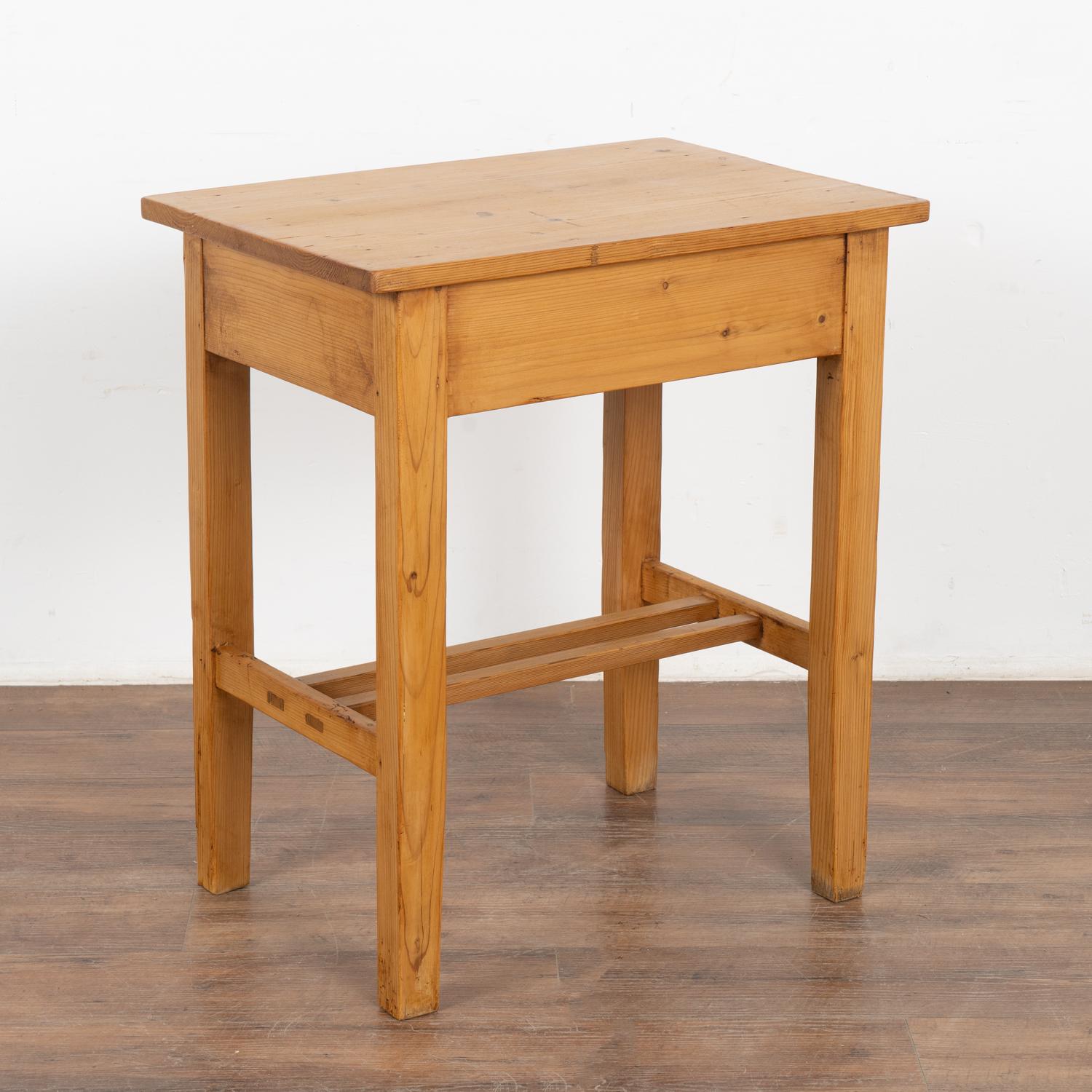 Small Pine Nightstand Side Table, Denmark circa 1900 For Sale 3