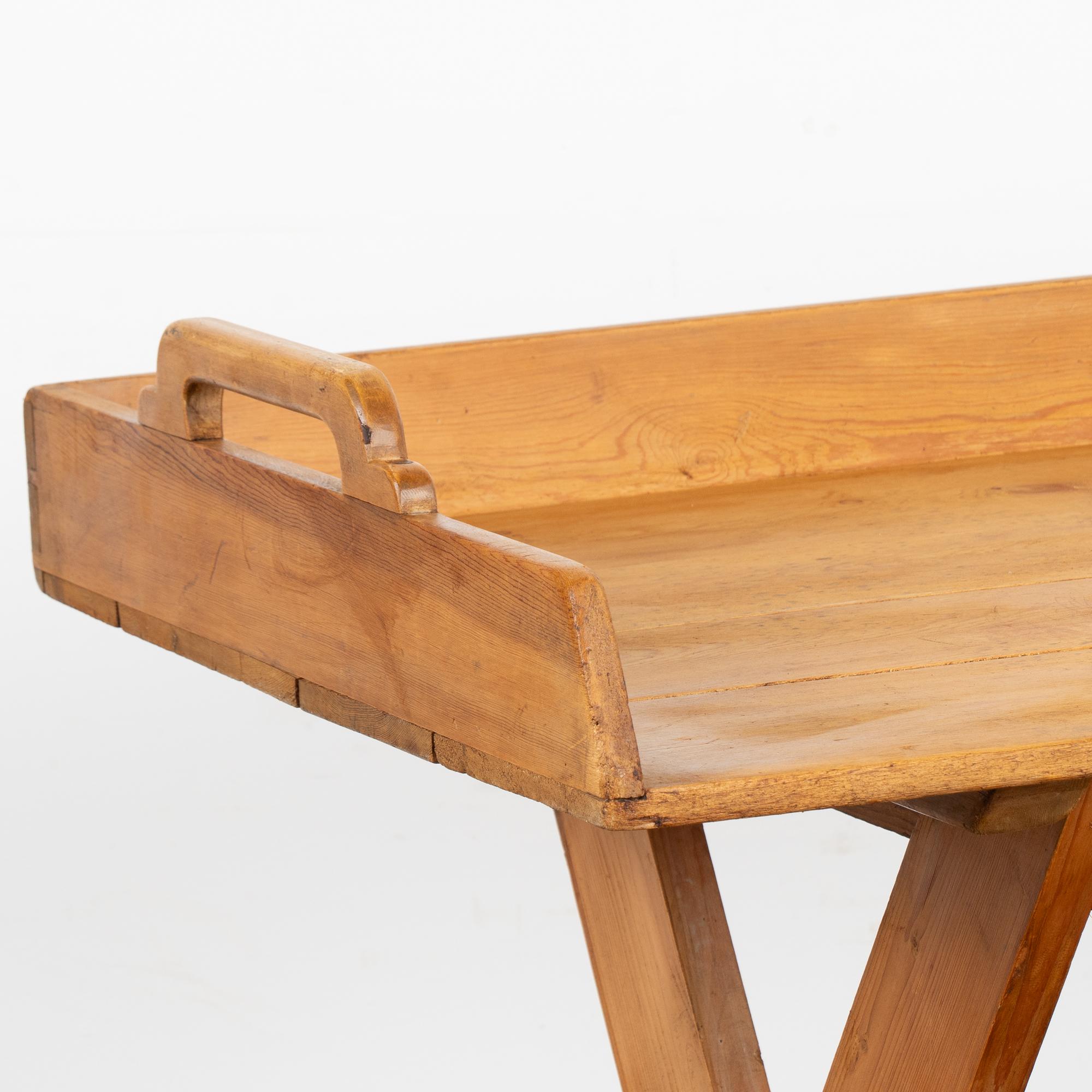 Swedish Small Pine Side Table with Tray Top, Sweden circa 1820-40