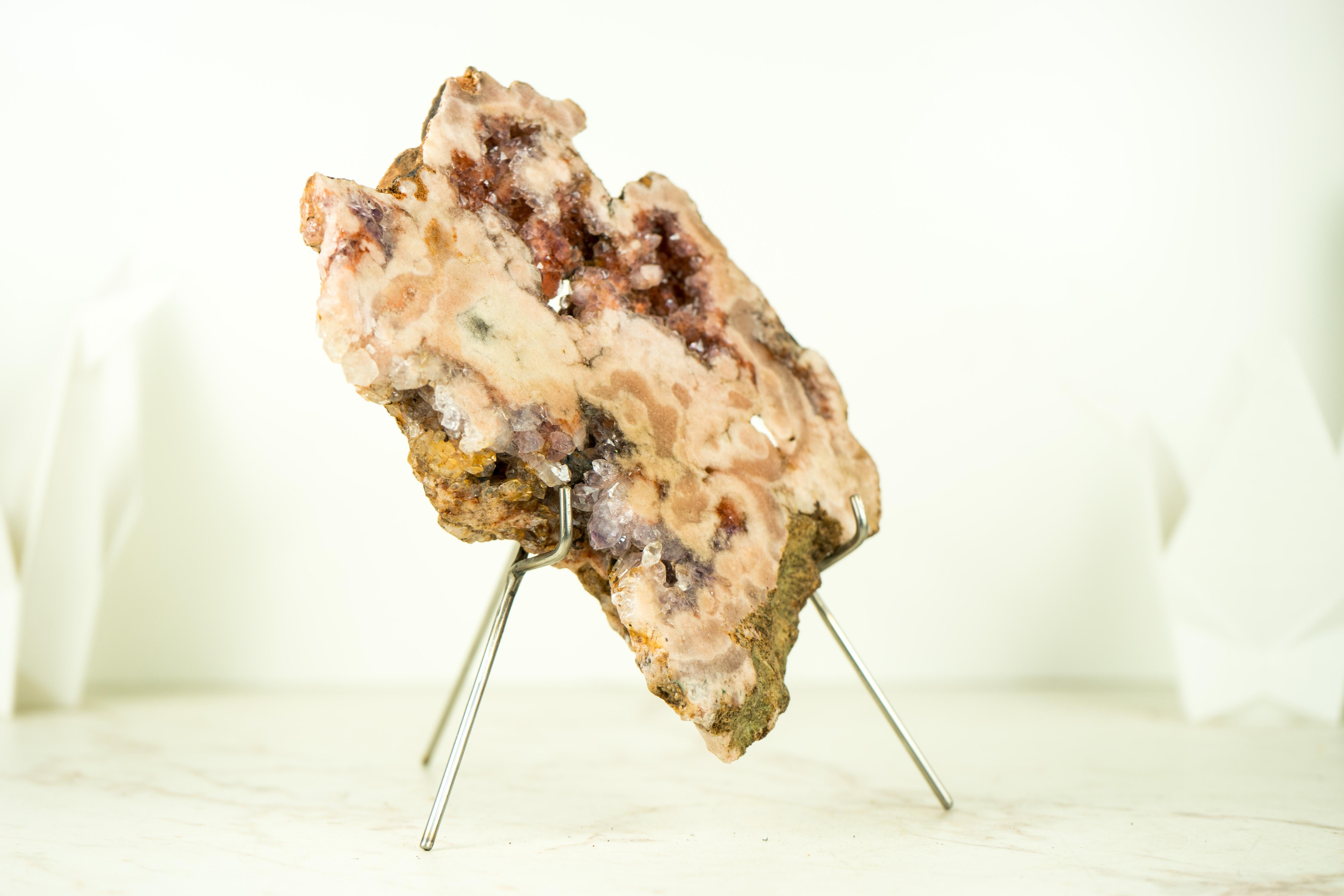 Agata Piccola lastra di geode di ametista rosa, un regalo di Nature, un accento, una decorazione di cristallo da tavolo in vendita