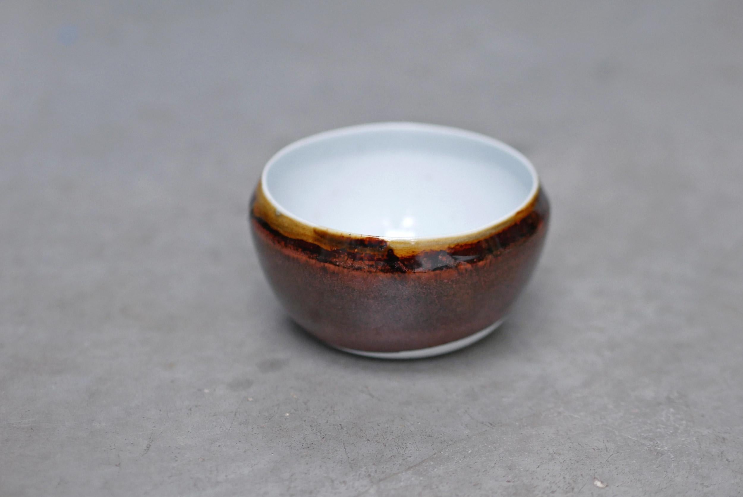 Small porcelain bowl ignorance is bliss by Agne Kucerenkaite
Dimensions: Diameter 11.5 x H 6.5 cm 
Materials: Porcelain and glaze.
Also available in different sizes.

Ignorance is Bliss is a continuous design project founded by Agne