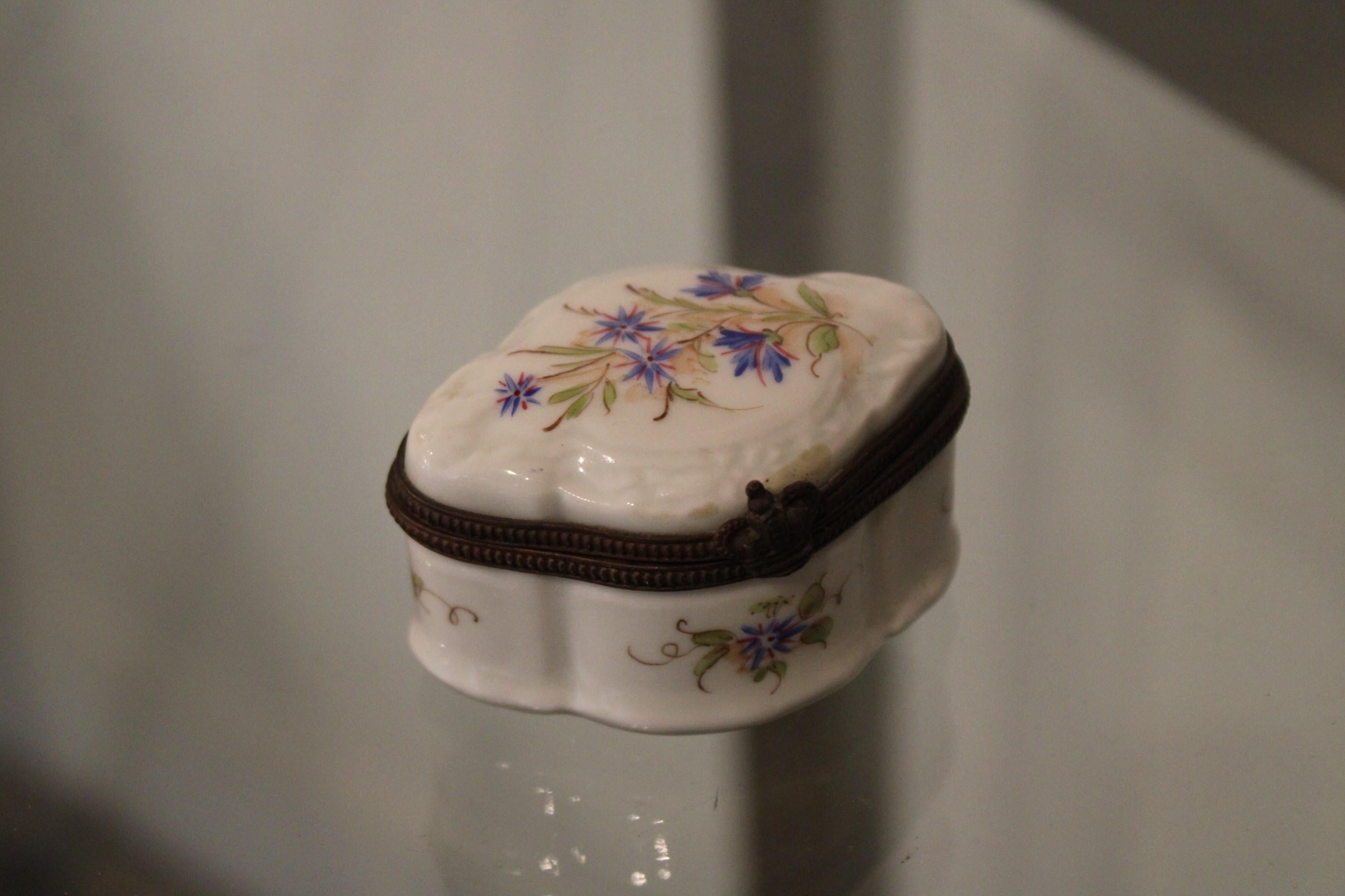 French Small Porcelain Box For Sale