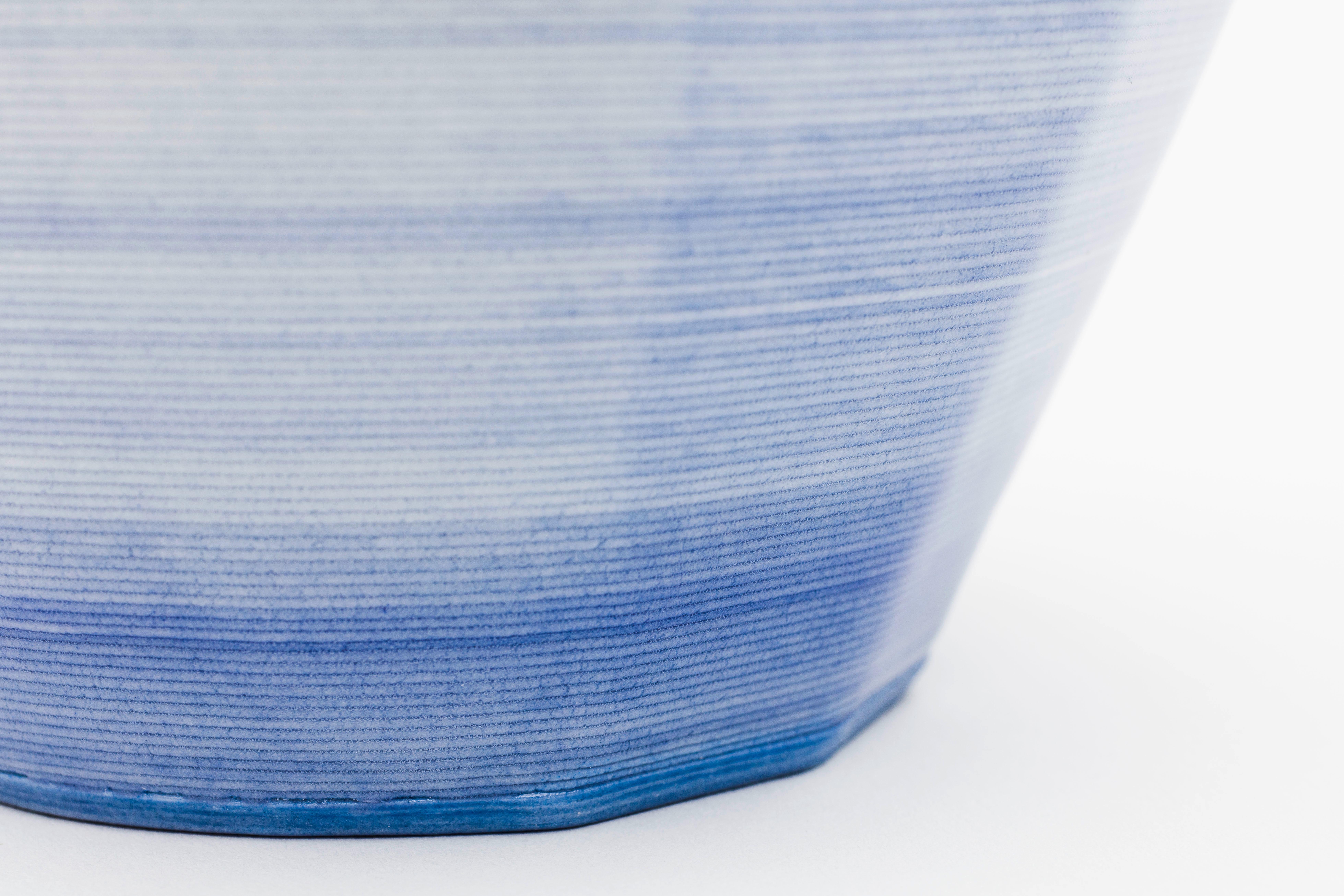 Small Porcelain Gradient Vase by Philipp Aduatz For Sale 6