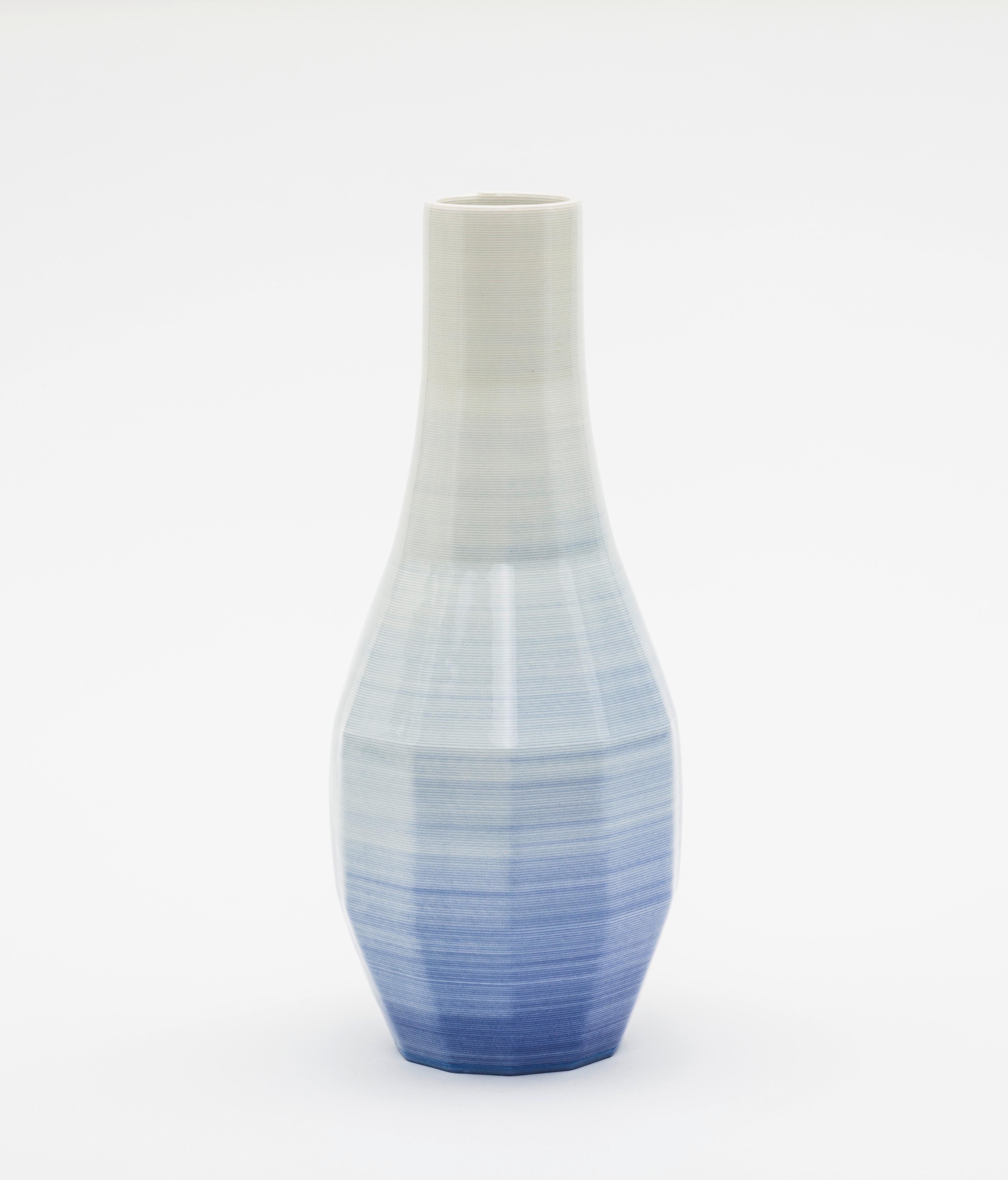 Small Porcelain Gradient Vase by Philipp Aduatz For Sale 1
