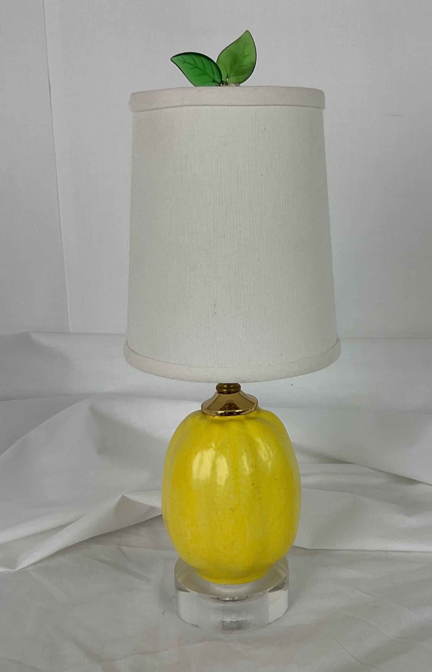 American Small Porcelain Lemon Lamp