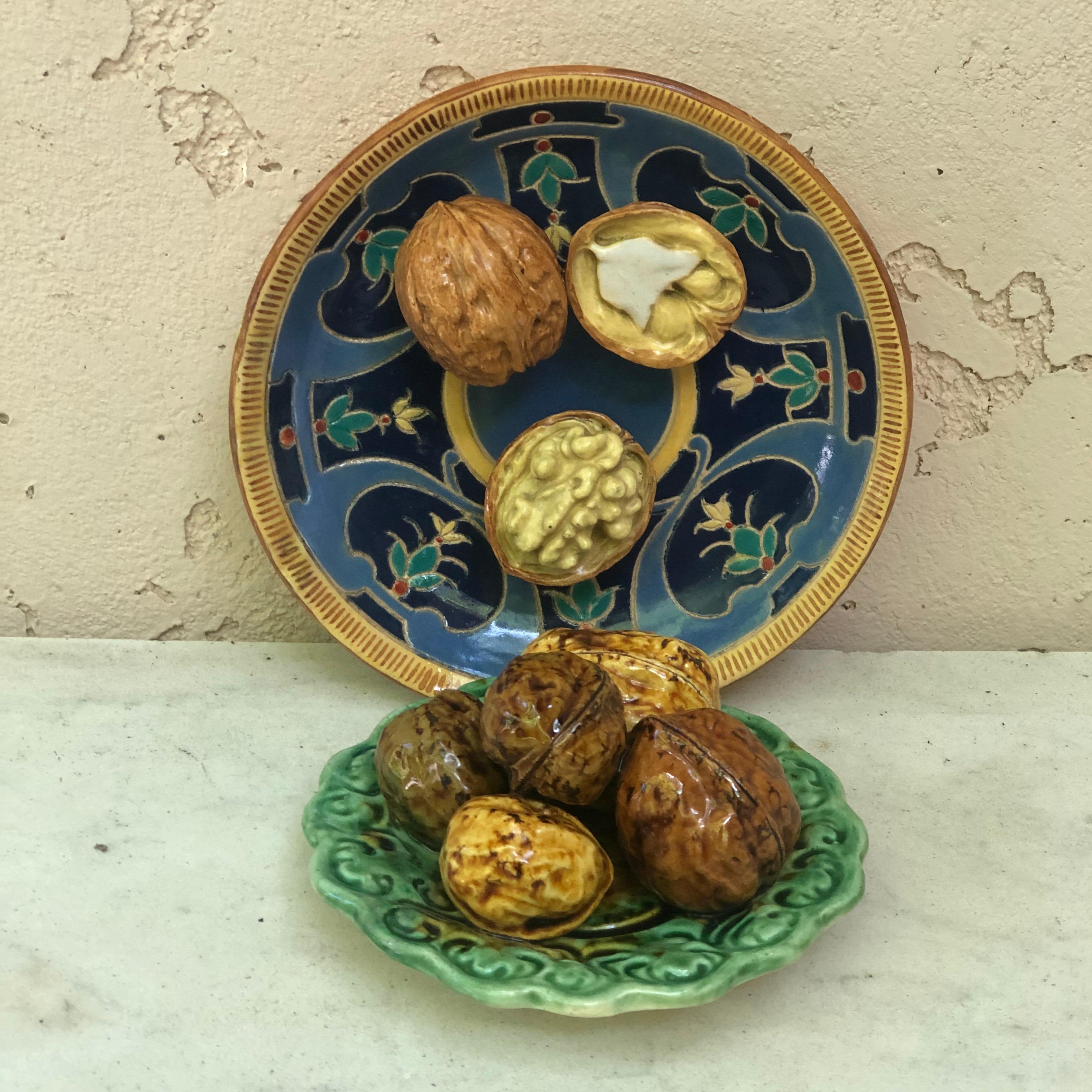 Late 19th Century Small Portuguese Majolica Palissy walnut Platter Mafra Caldas Da Rainha