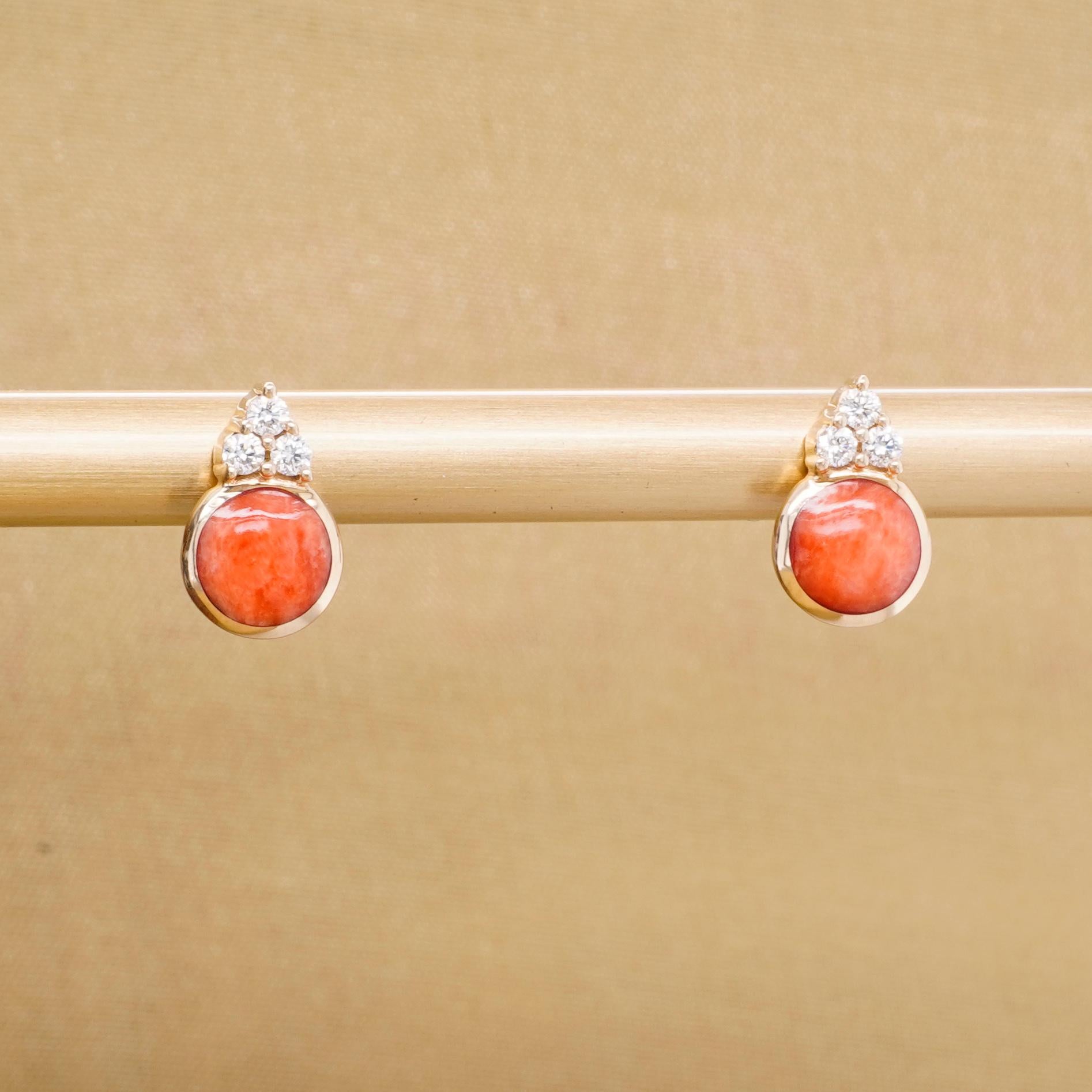 Small Post Earrings with Red Spiny Oyster and Diamond Detail, 14kt Gold For Sale 2