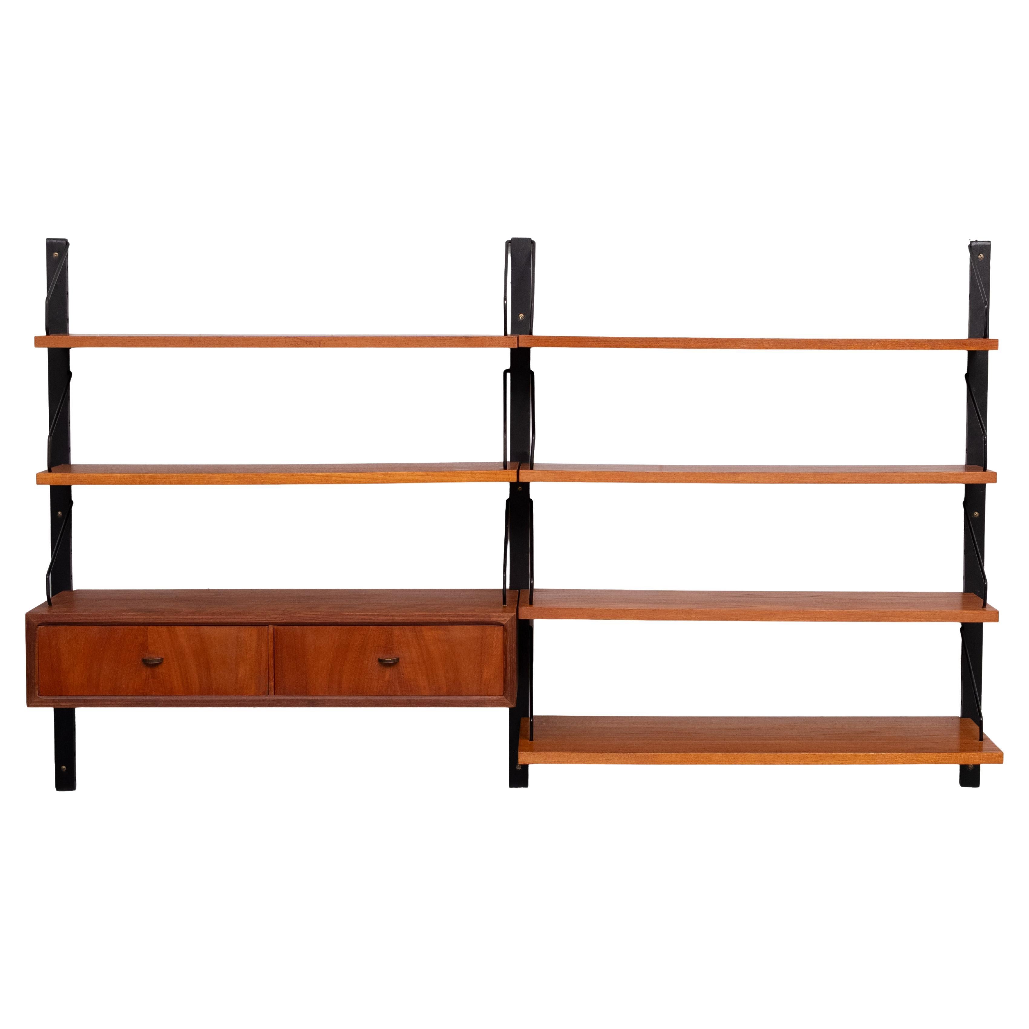 Mid-Century Modern small Poul Cadovius Royal wall system 1950s Denmark For Sale