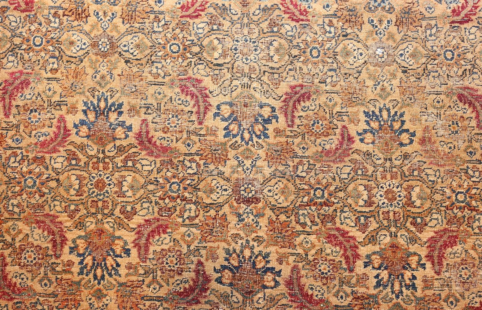 Small Rare Antique Persian Kerman Rug. Size: 5 ft x 7 ft (1.52 m x 2.13 m) In Distressed Condition In New York, NY