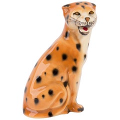 Petite sculpture décorative en céramique rare en forme de léopard:: Italie:: années 60