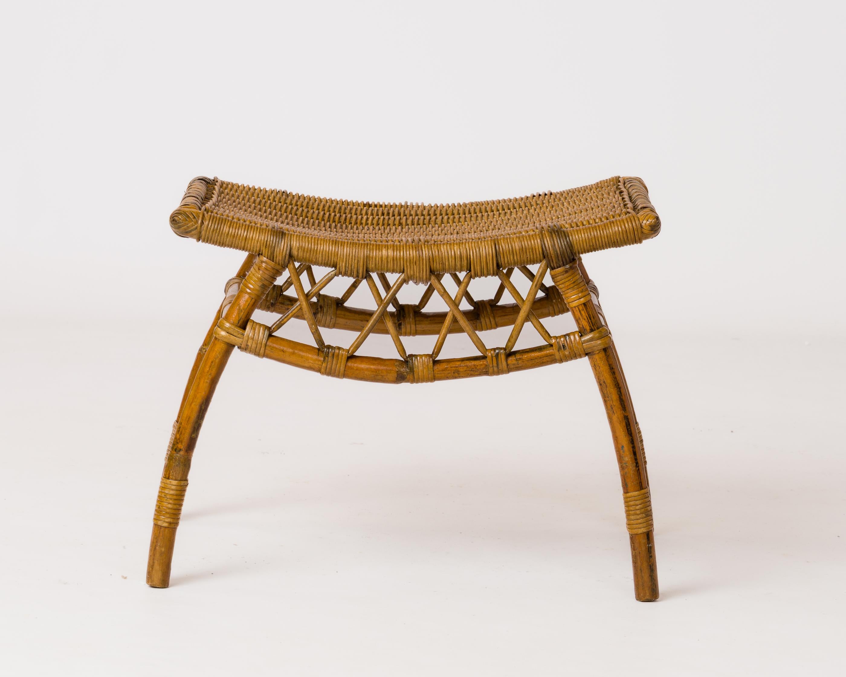 Woven Small Rattan Arched Stool with Braided Side Pattern - France 1960's For Sale