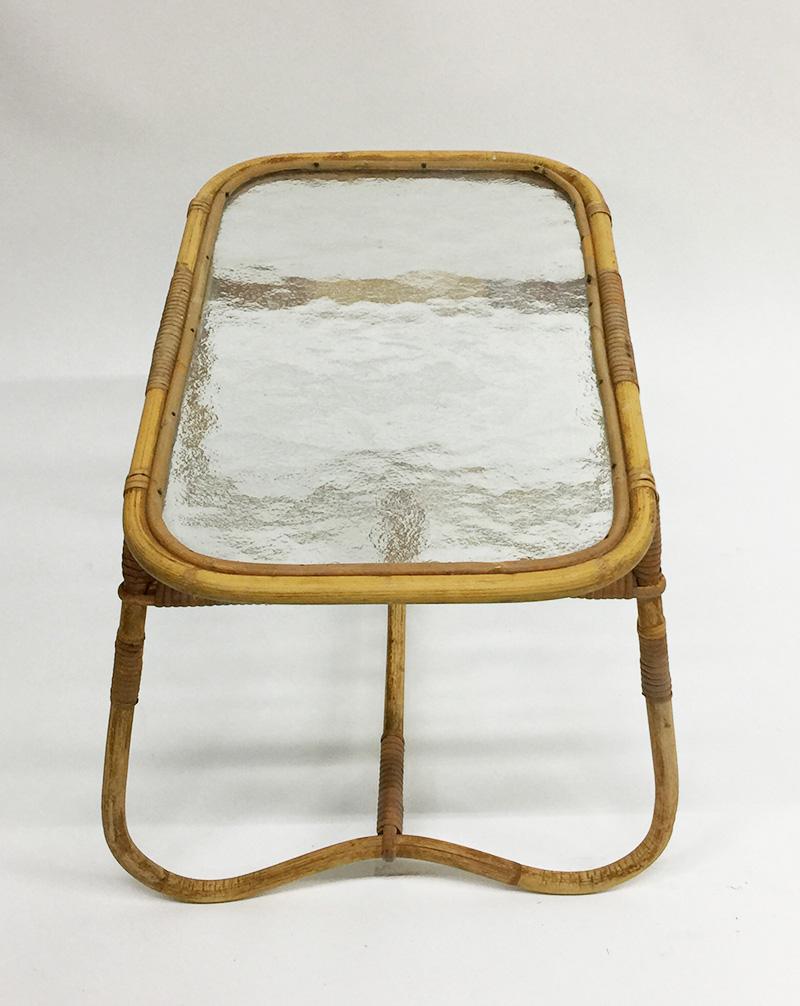 Rattan-Beistelltisch von Dirk Van Sliedrecht für Rohe Noordwolde, 1950er Jahre (Niederländisch) im Angebot