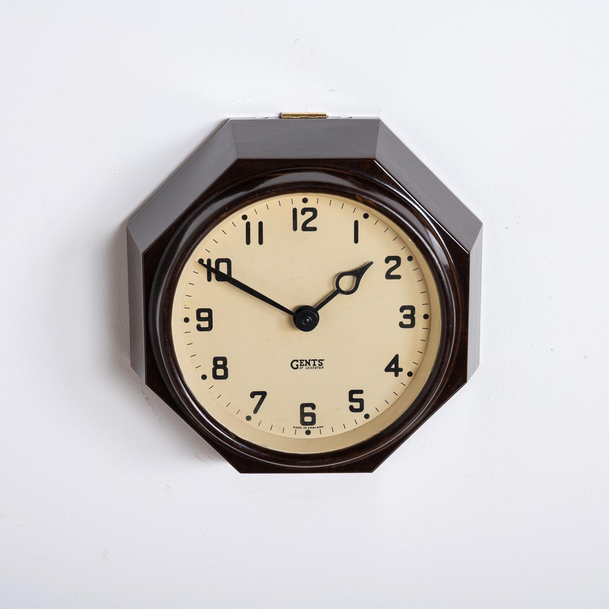 Small Reclaimed Octagonal Bakelite Wall Clock by Gents of Leicester For Sale 4