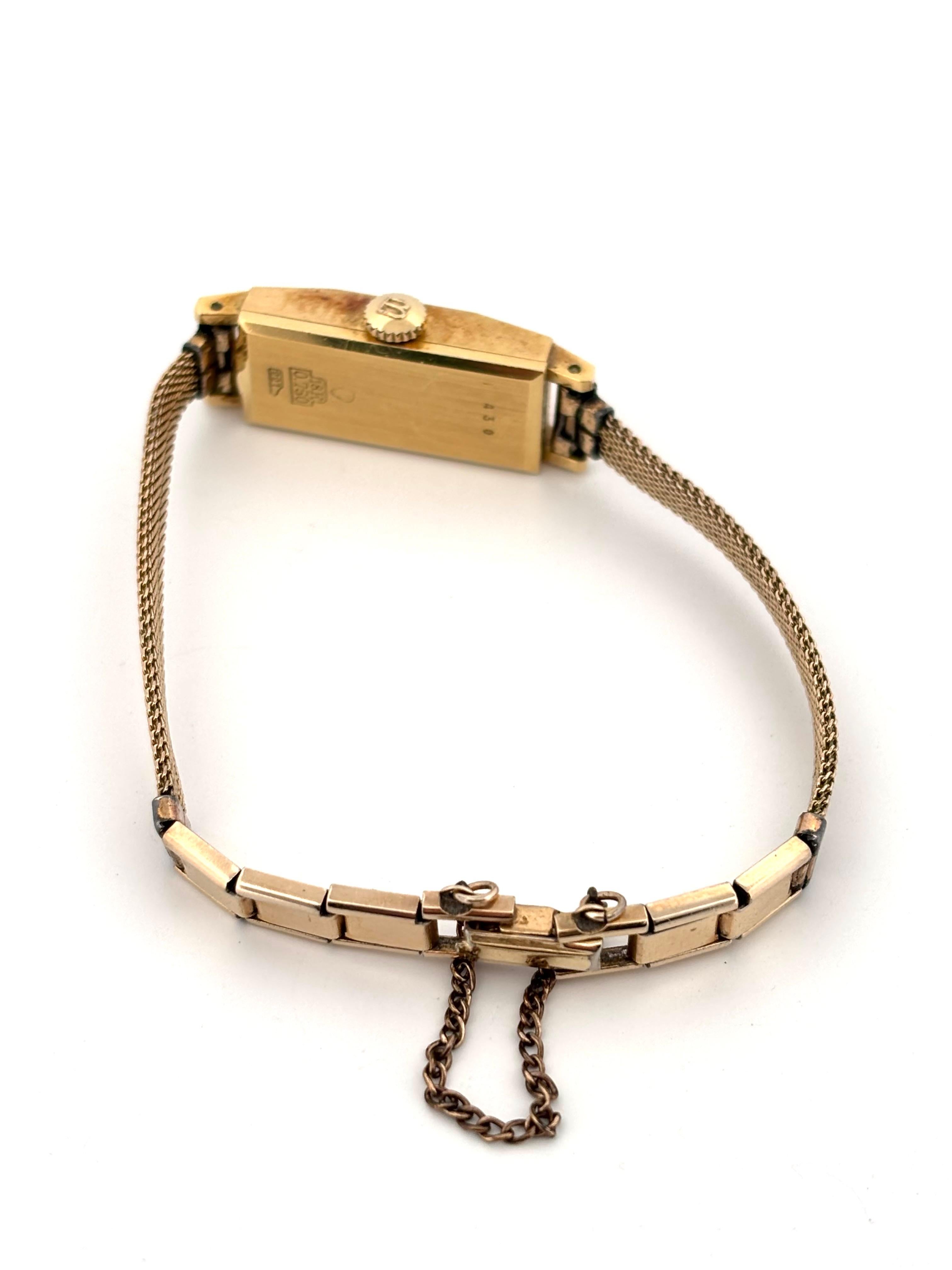 Rétro Petite montre rectangulaire en or jaune 18K pour dames Bucherer Automatic Swiss Watch en vente